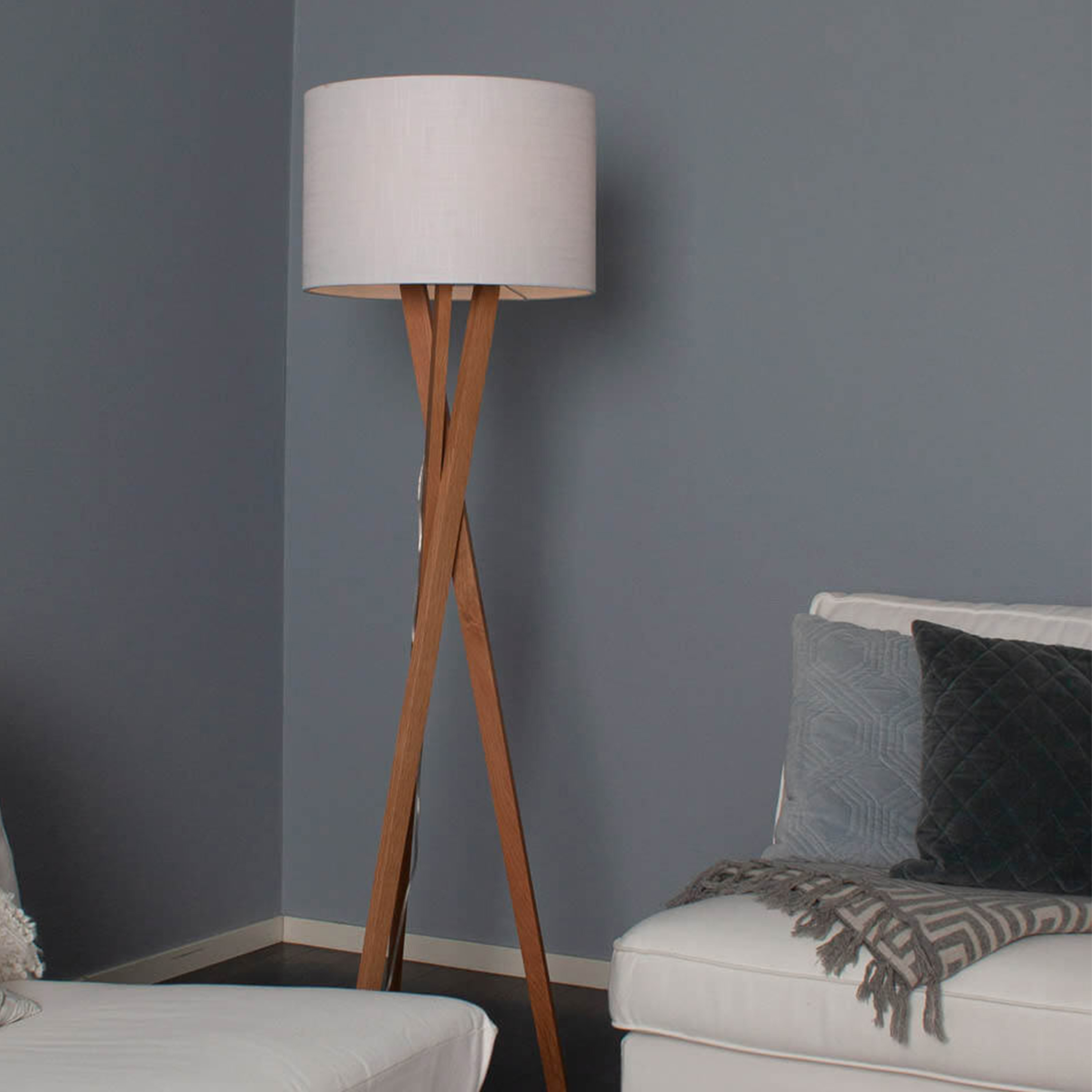 By Rydéns Vega Golvlampa Ek