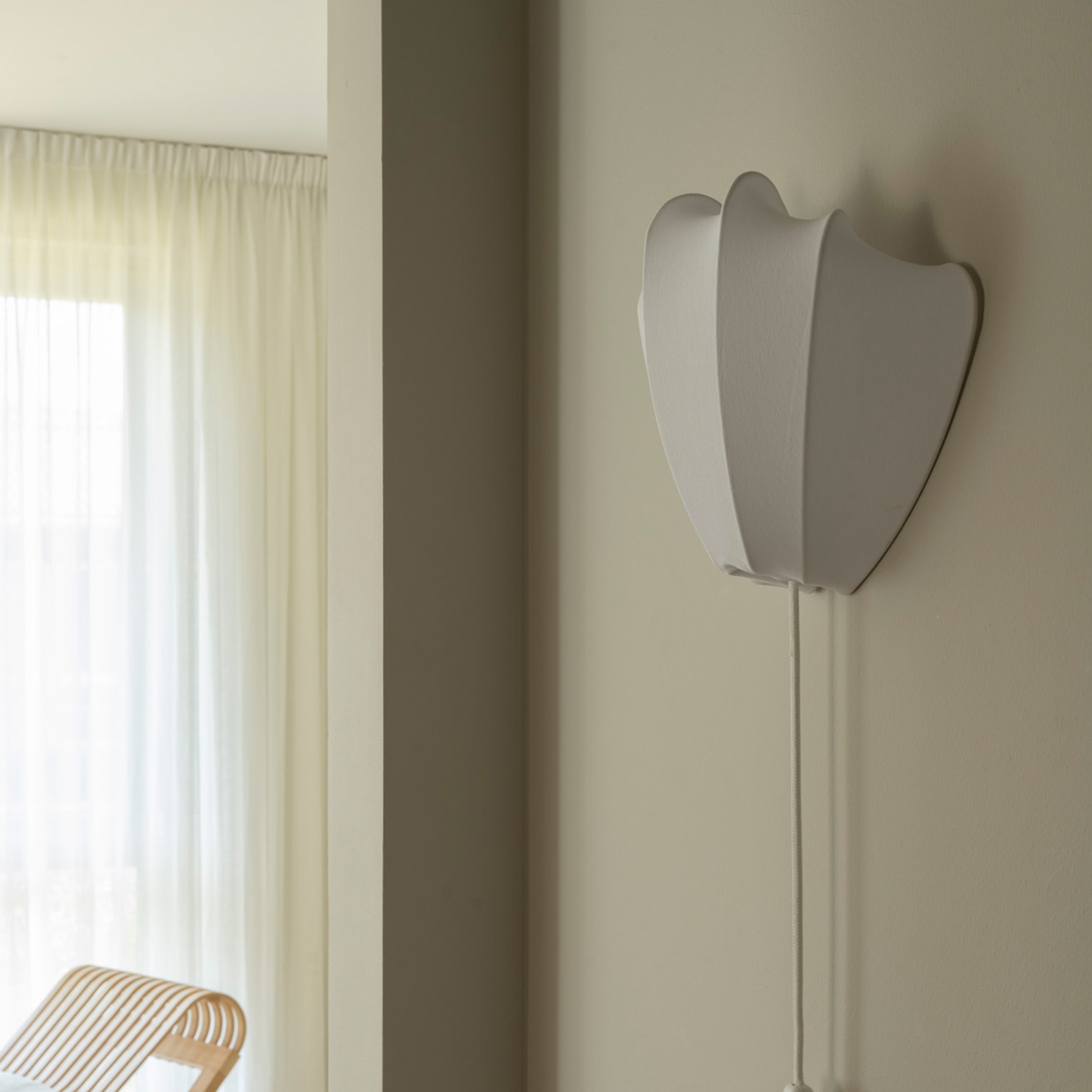 Watt &amp; Veke Anna Vägglampa Cotton White Small