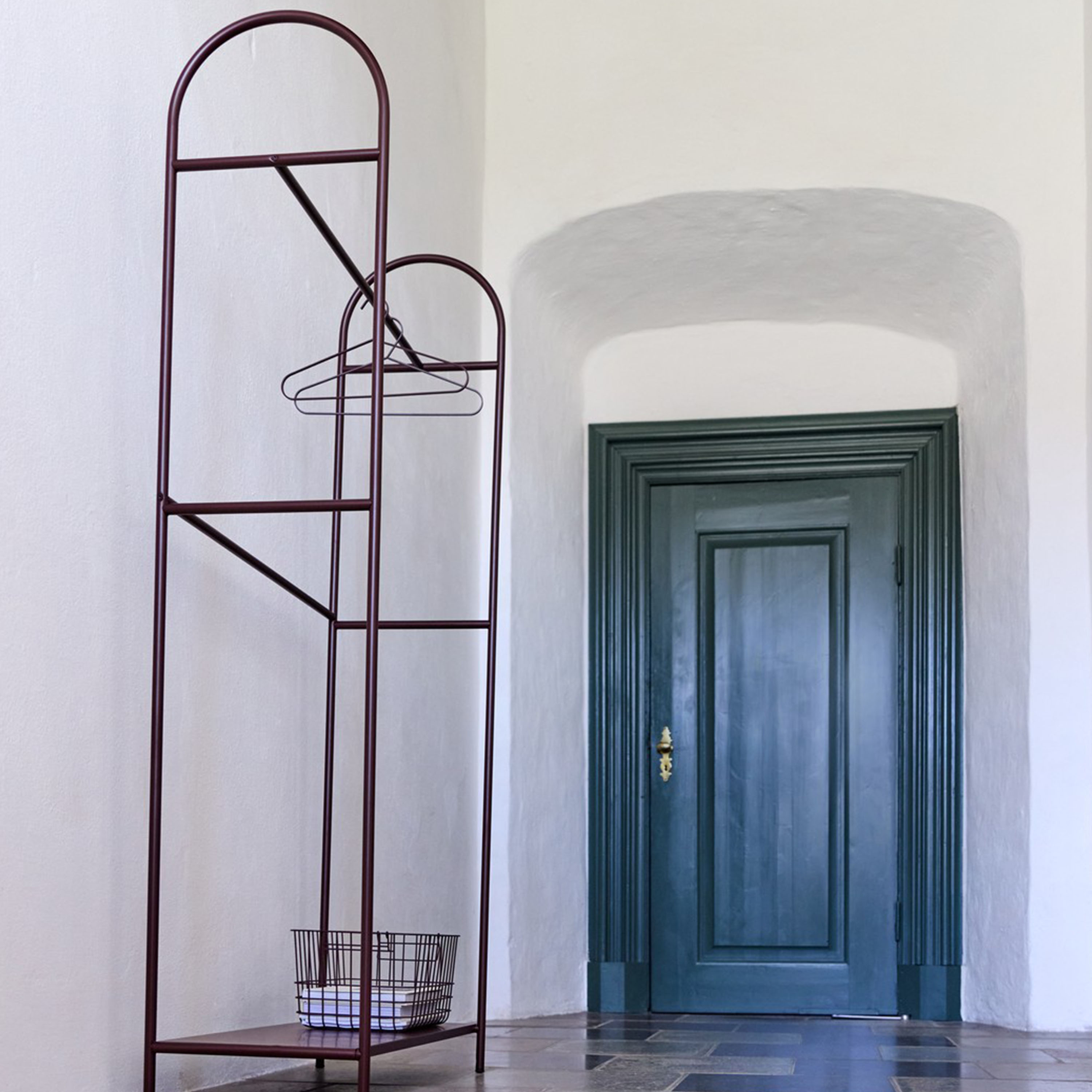 Mette Ditmer Arch Klädhängare Wine 186x92
