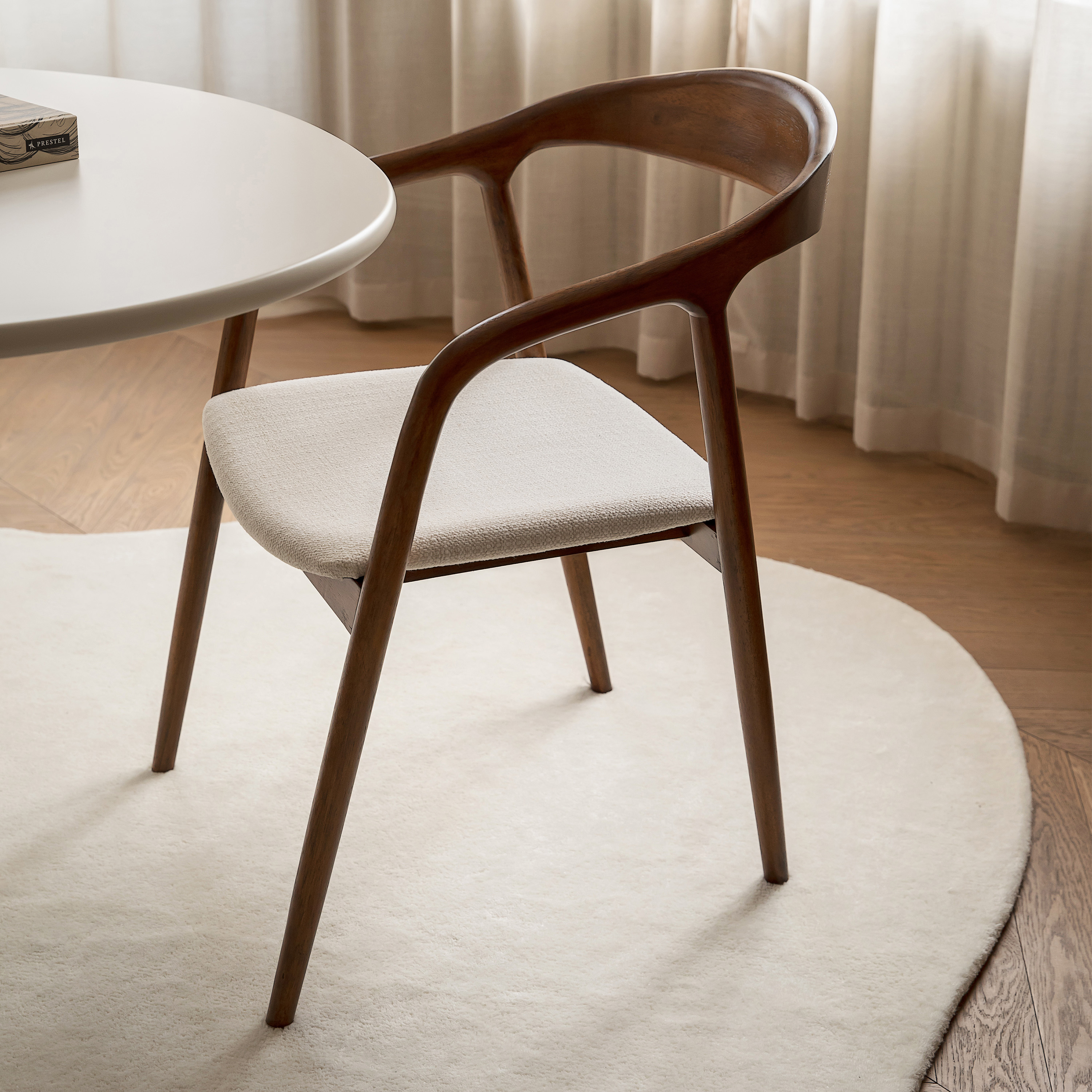 Sleepo Collection Casper Karmstol Valnöt/Vit