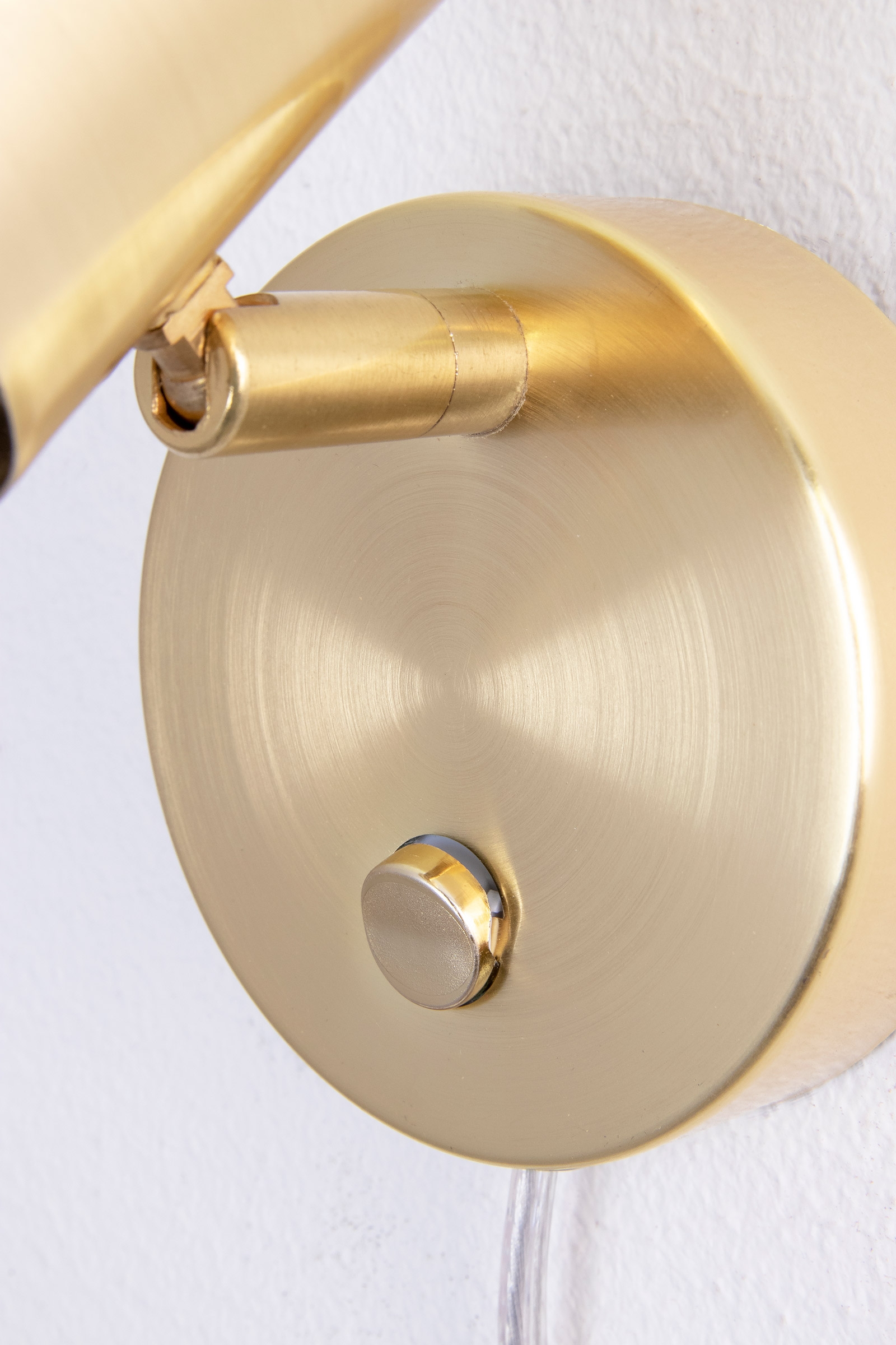 Globen Lighting Clark Vegglampe Messing