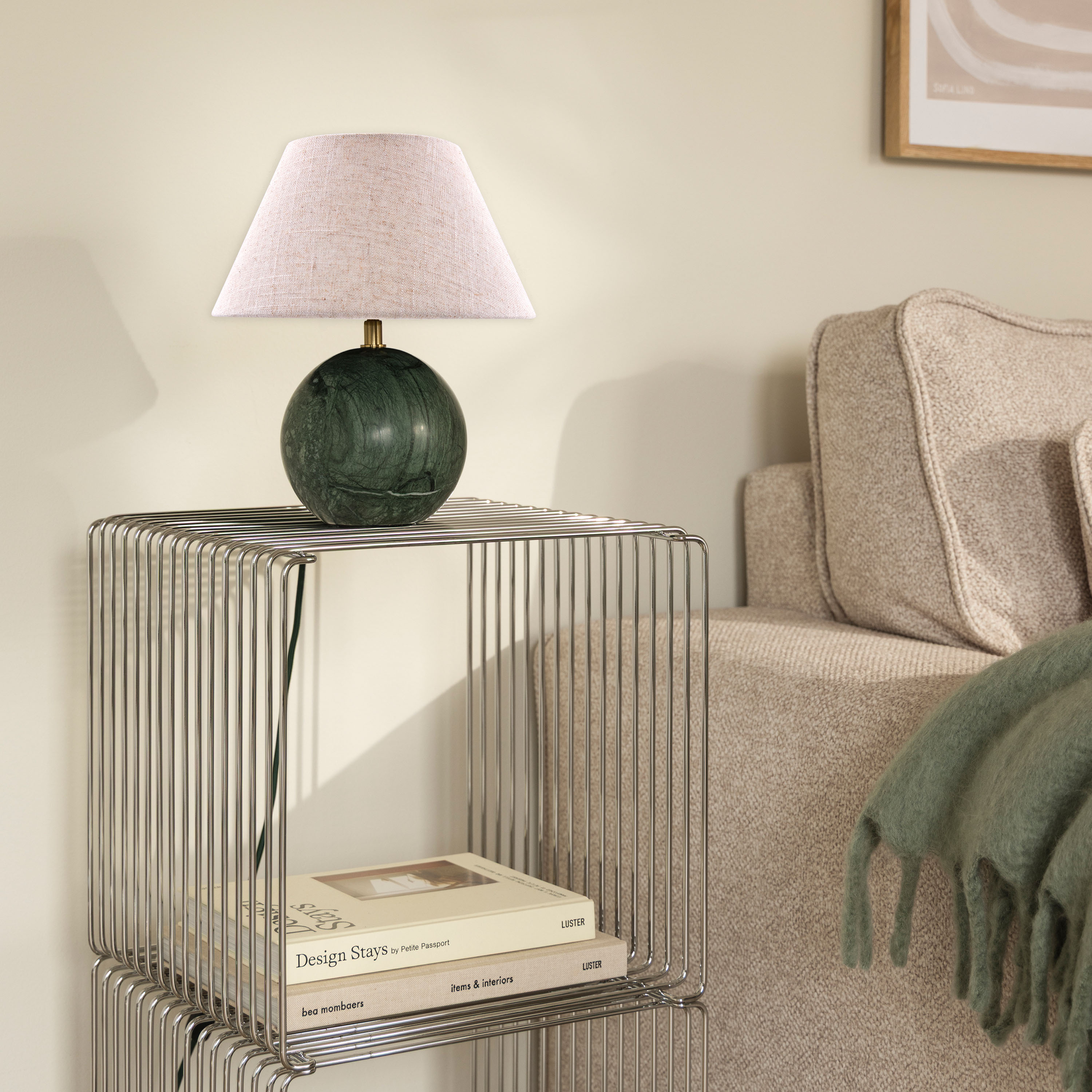 Globen Lighting Castello Bordslampa Mörkgrön marmor/Beige 24cm