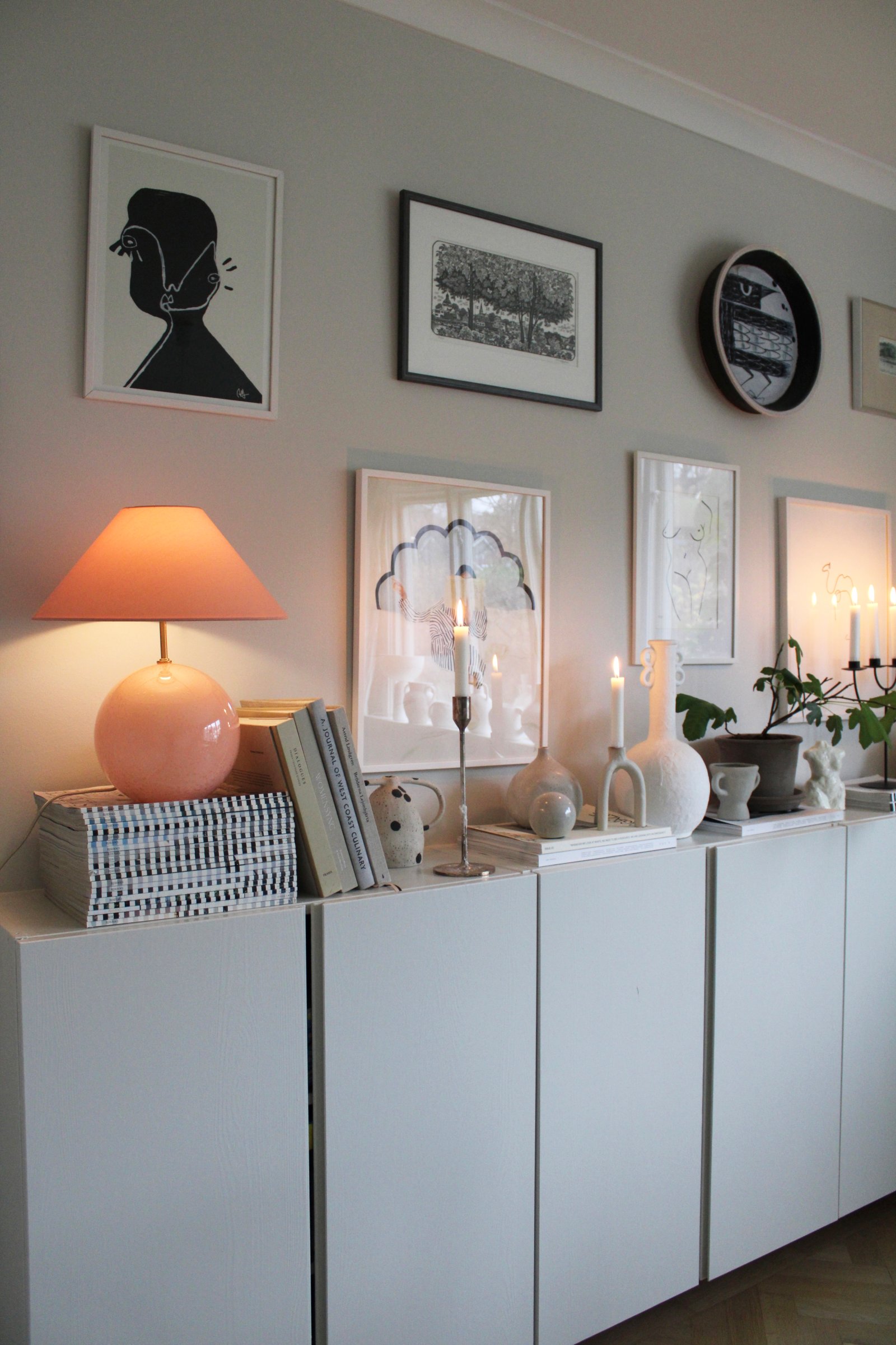 Globen Lighting Iris Bordlampe Blush 35