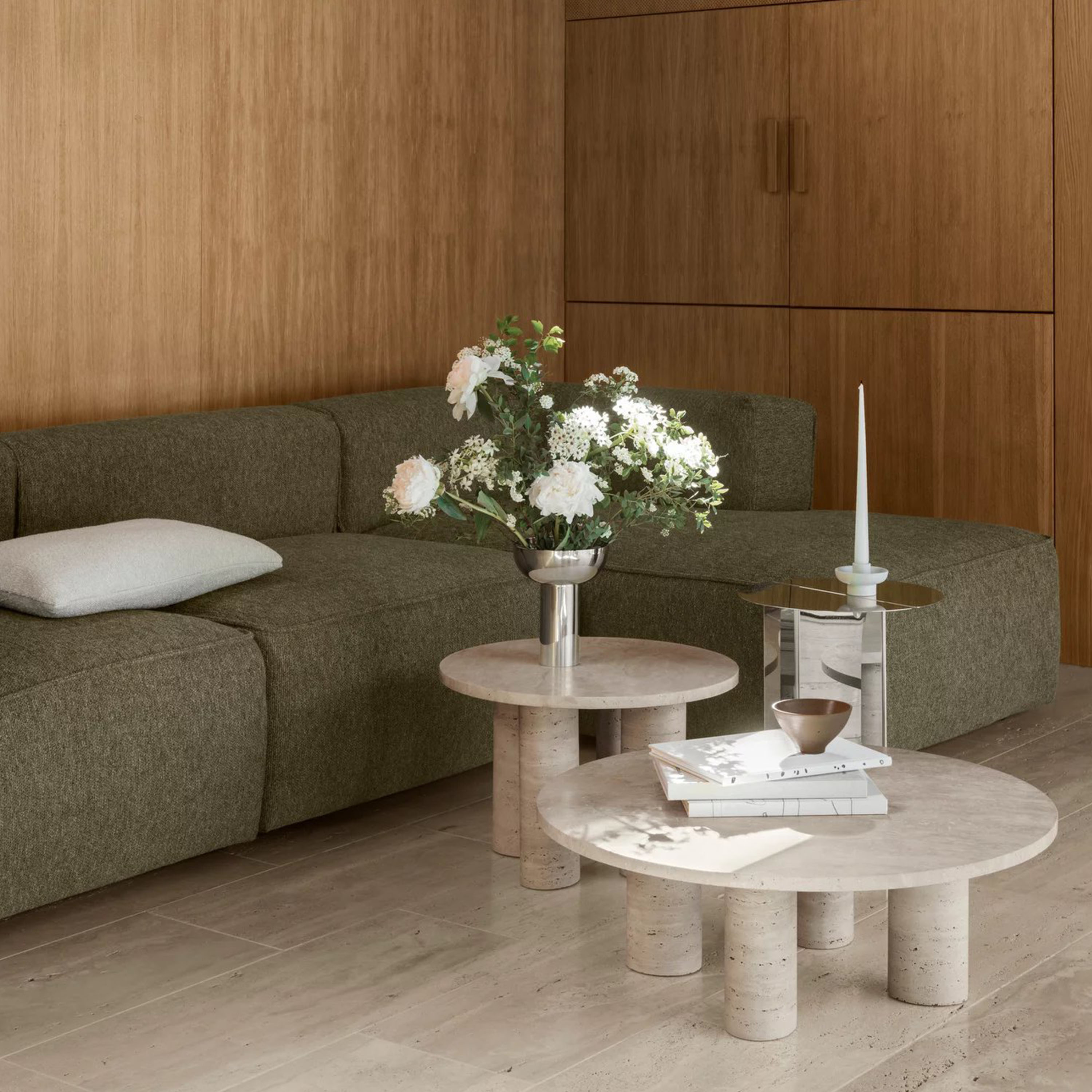 Blomus Volos Sidebord Travertin Ø52