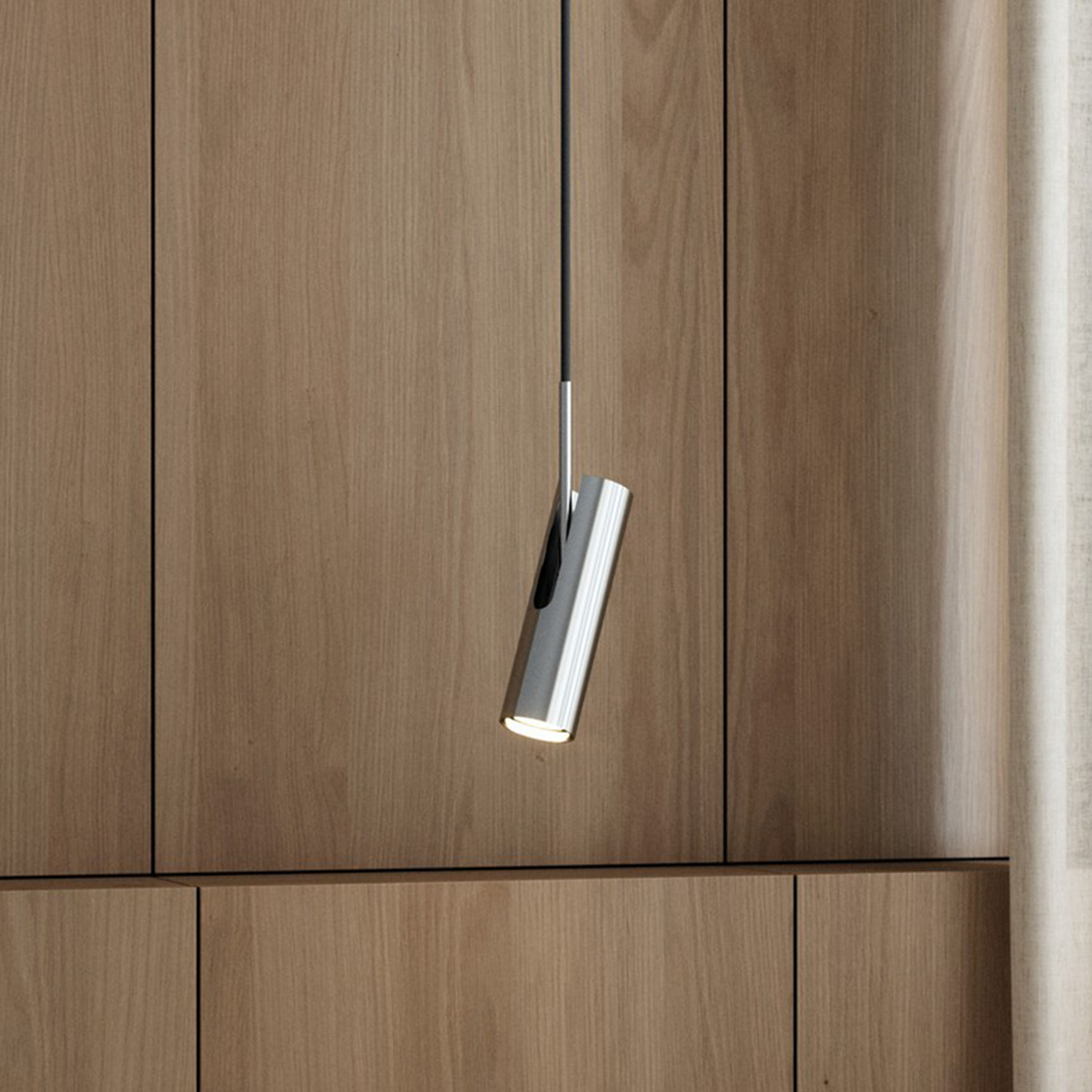 Design For The People MiB 6 Spotlight Krom