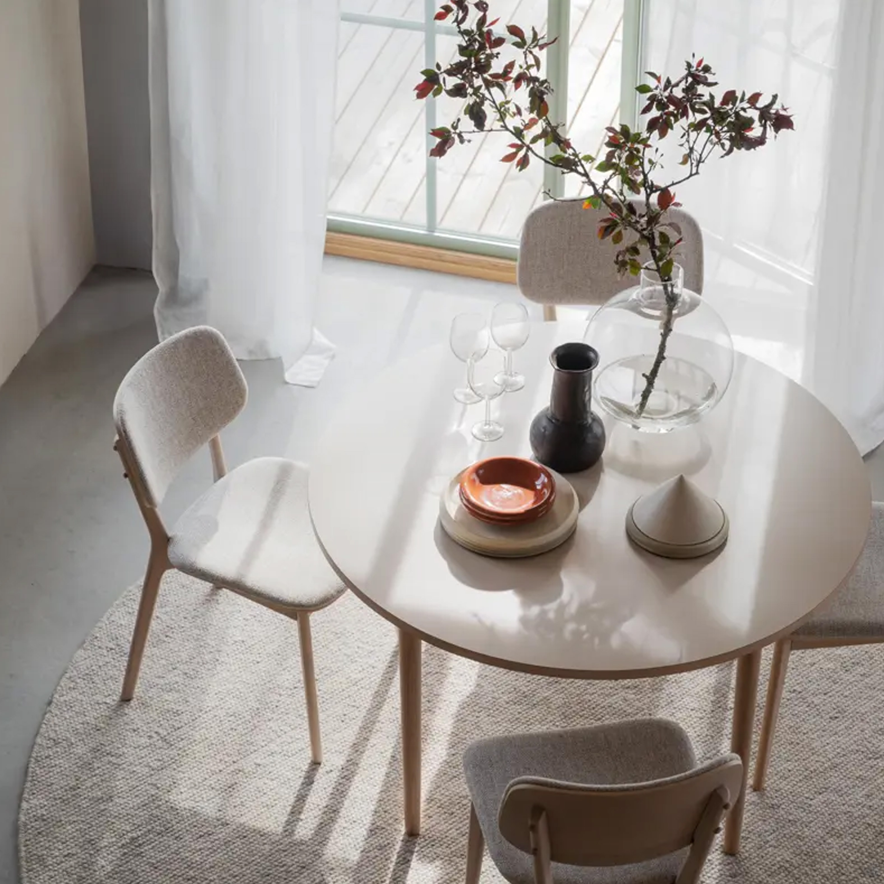 Rowico Home Barrett Matstol Vitpigmenterad Ek/Ljusbeige