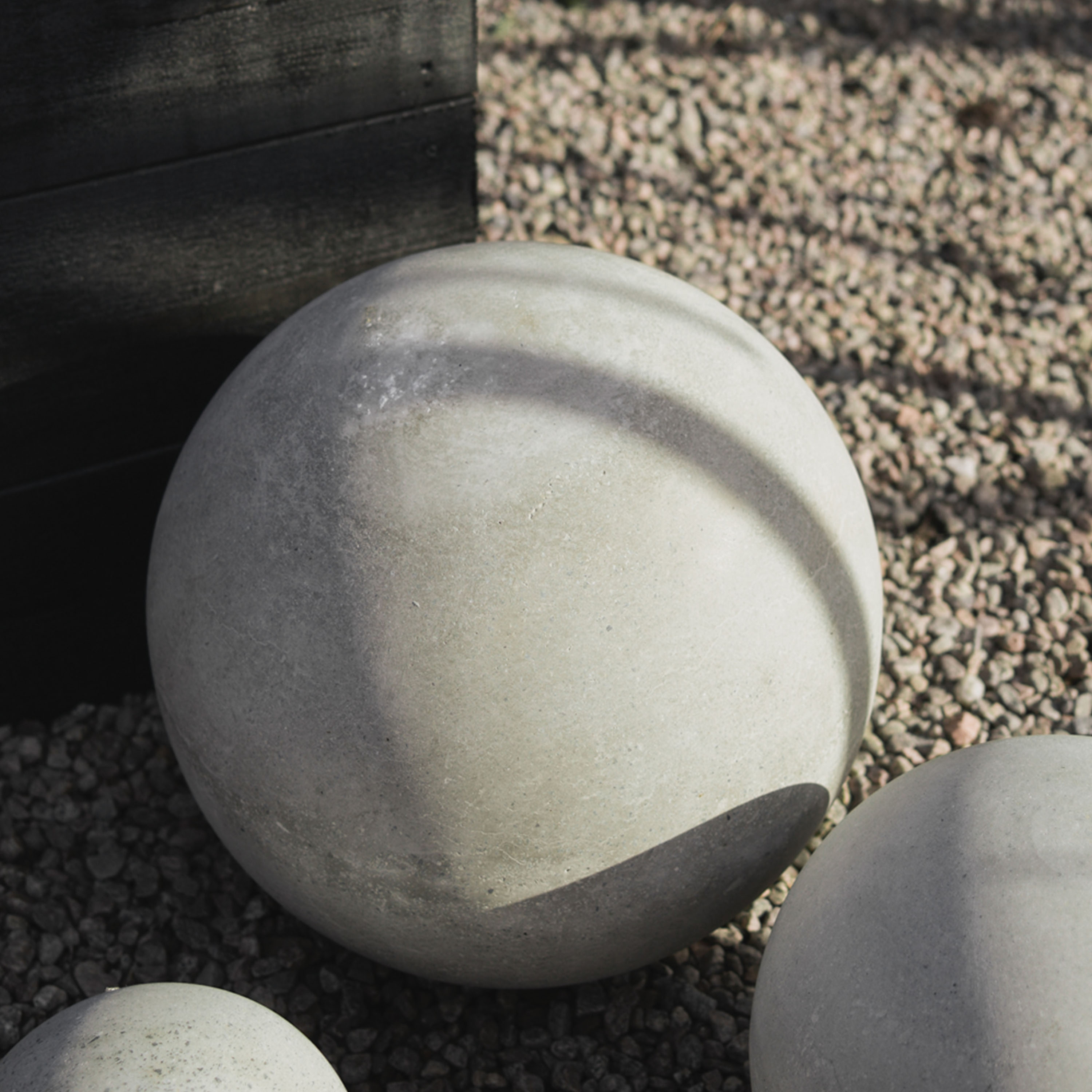 DBKD Garden Concrete Dekorasjon Stor