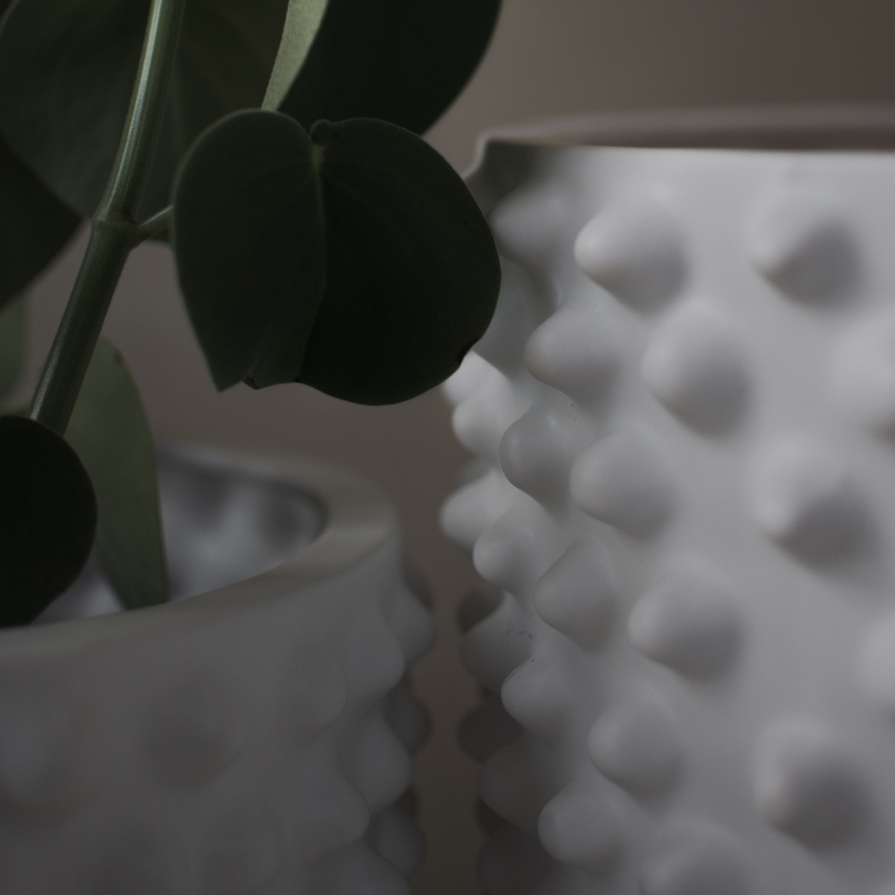 DBKD Cloudy Kruka Matte White Medium