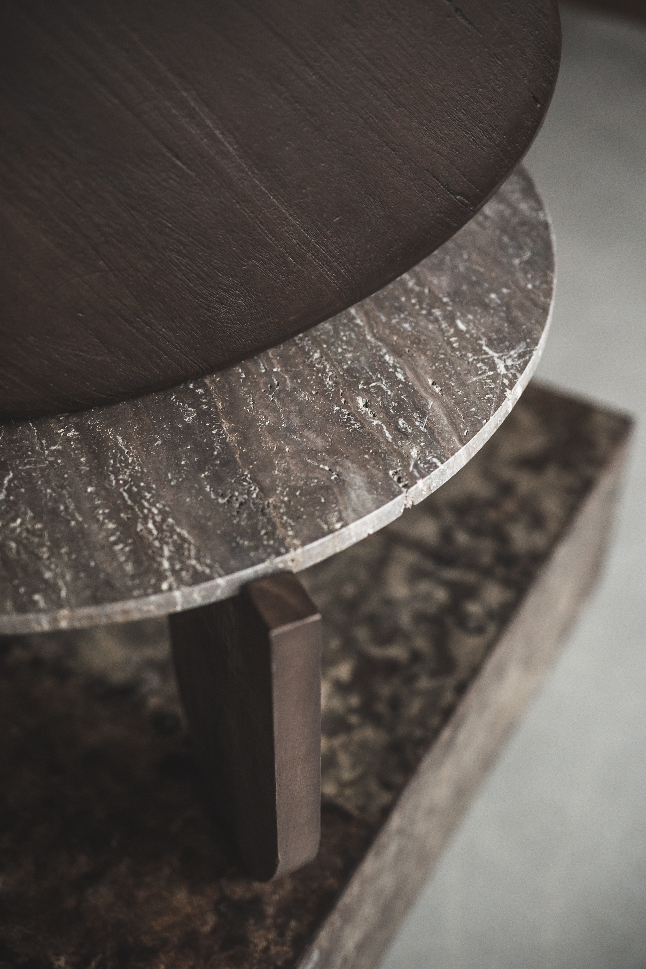 Jakobsdals Tabella Couchtisch Travertin Grau Ø100