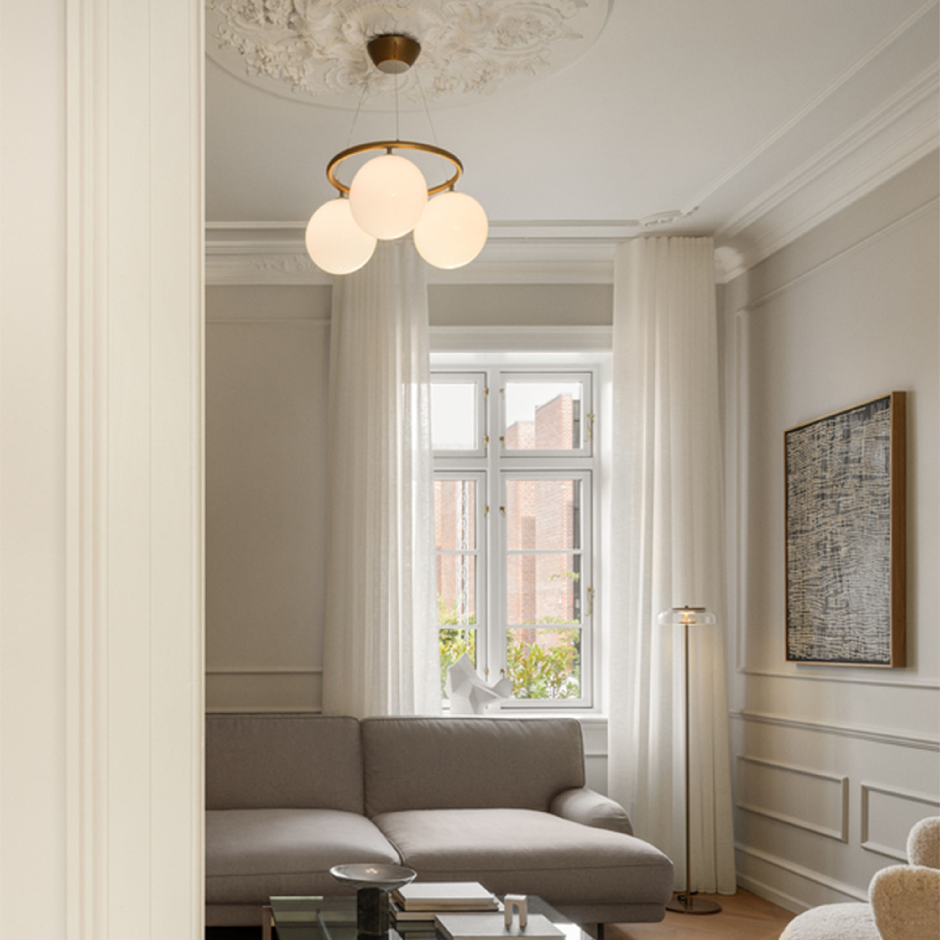 Nuura Miira 3 Circular Taklampa Dark Bronze/Opal