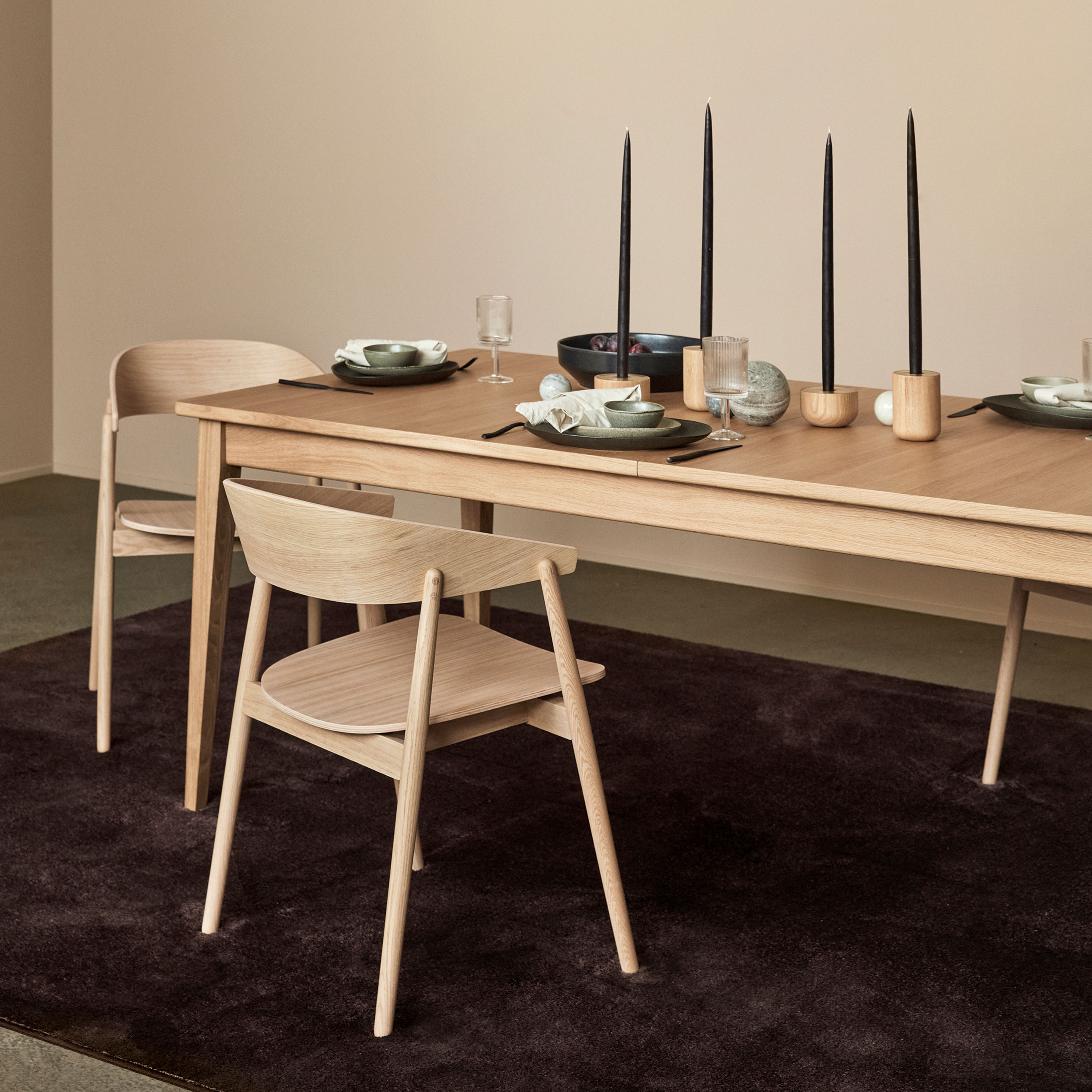 Andersen Furniture AC2 Käsinojatuoli Valkopigmentoitu Tammi