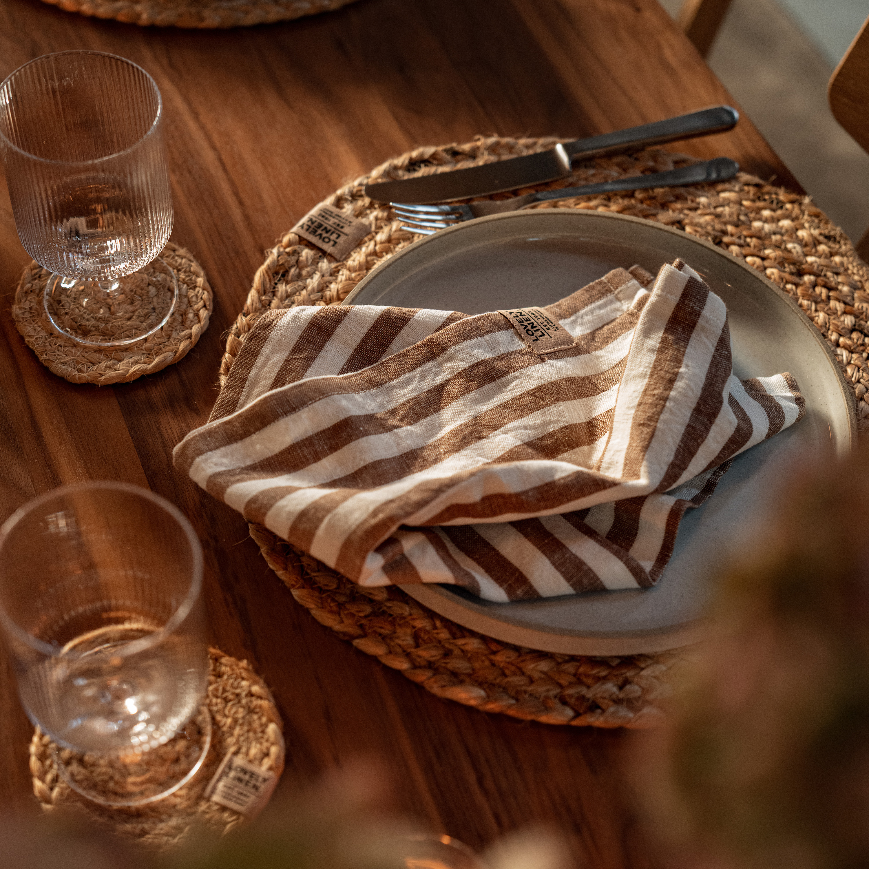 Lovely Linen Misty Lautasliina Pellava Edge Almond 45x45 4 kpl