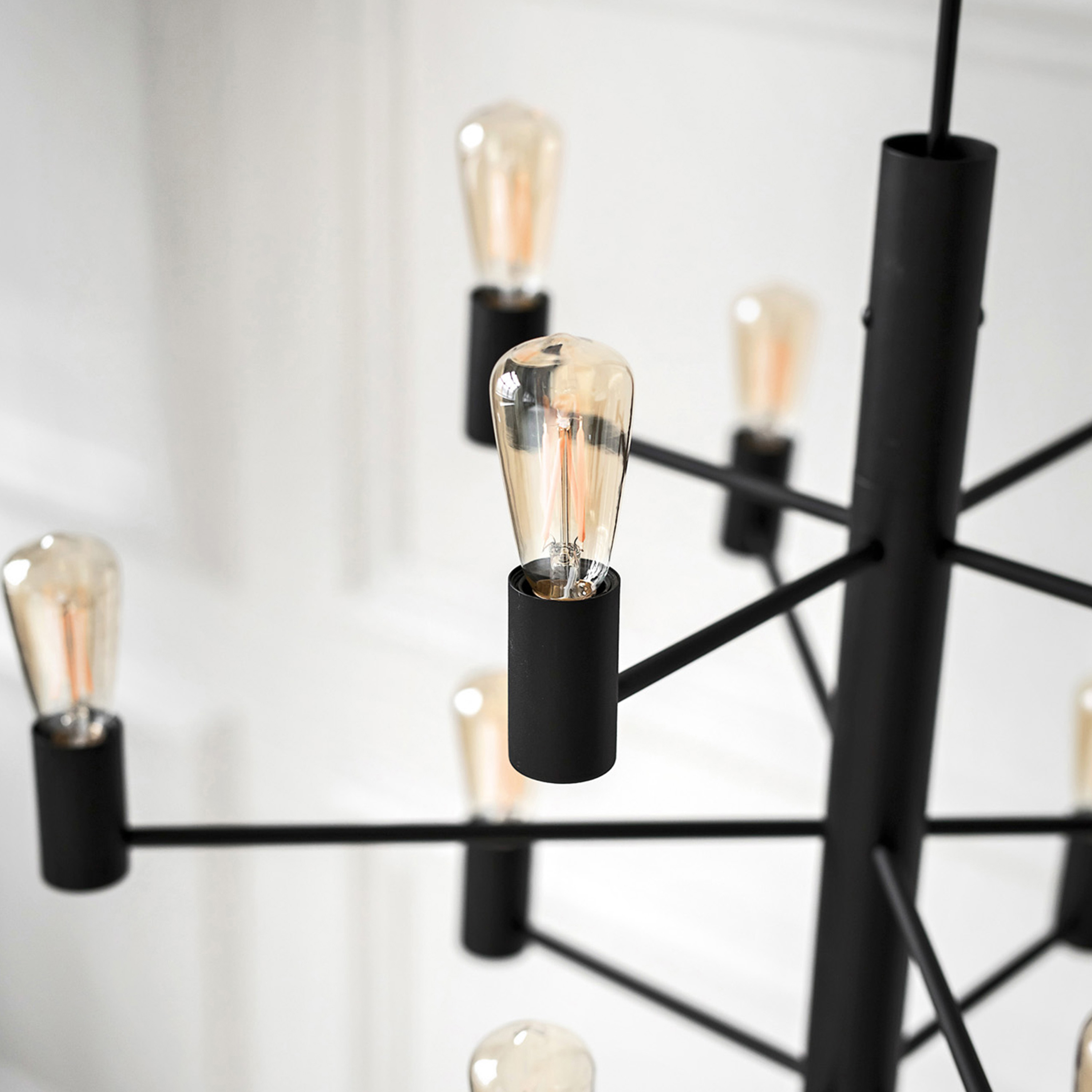 Herstal Manola 12 Led Taklampe Svart