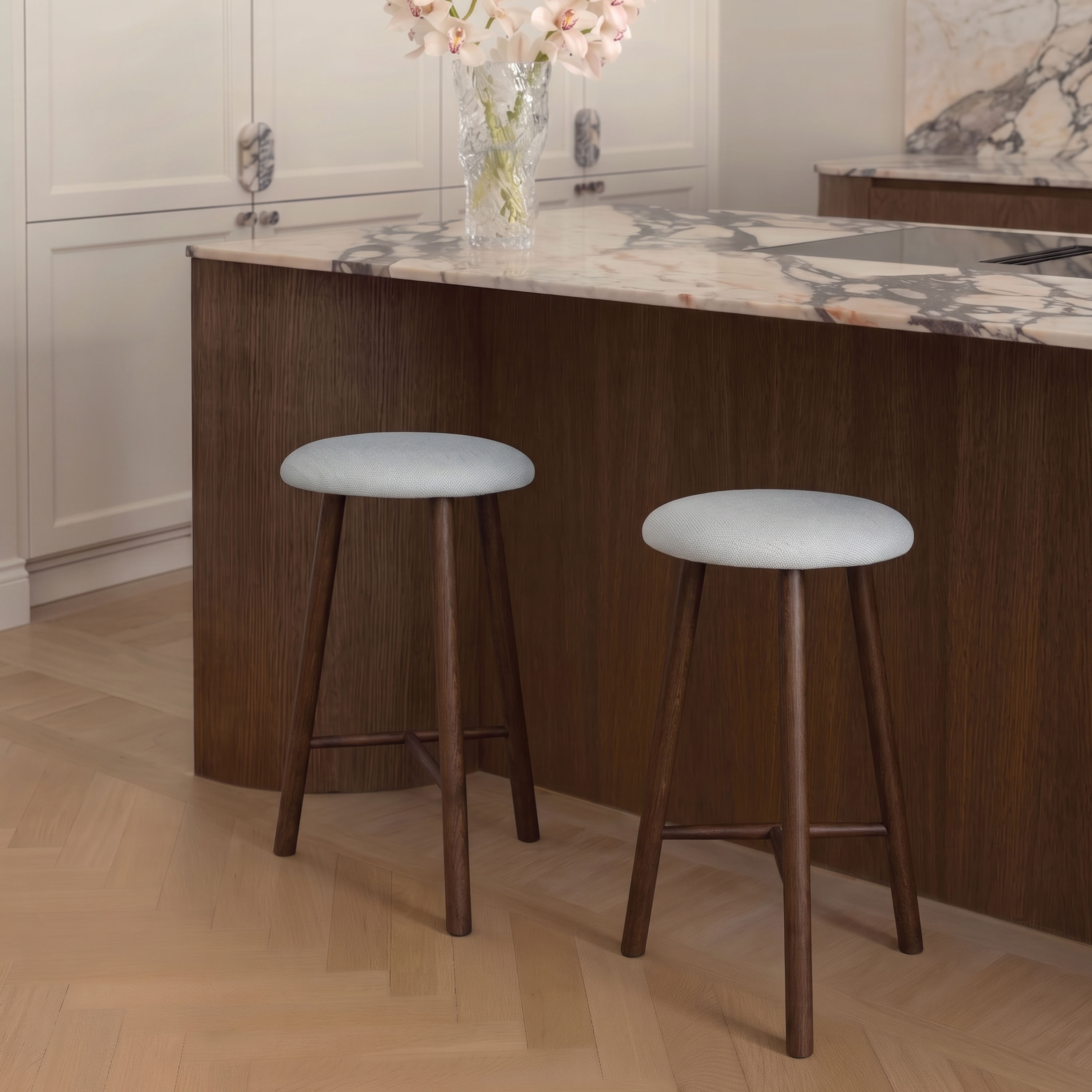 Sleepo Collection Leia Barstol Brunbeiset Eik/Hvit