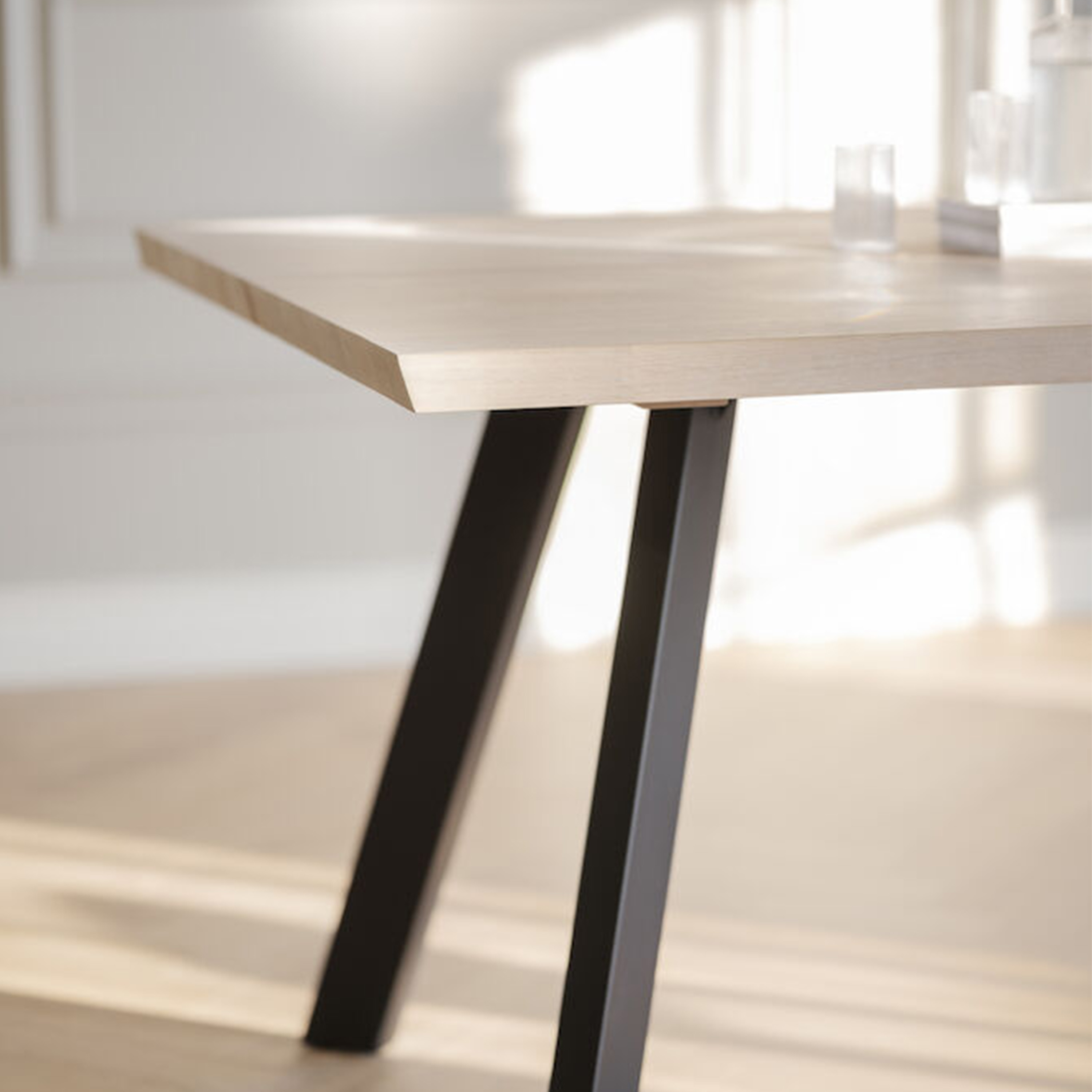 Rowico Home Fred Esstisch Weiß pigmentiert 240cm