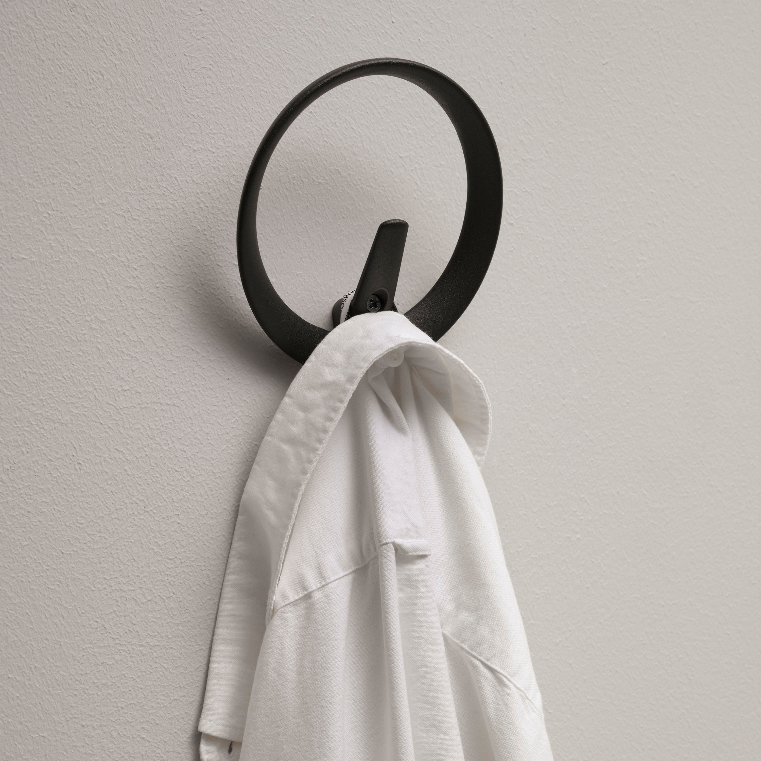 Essem Design Gloria Haken Schwarz Ø12