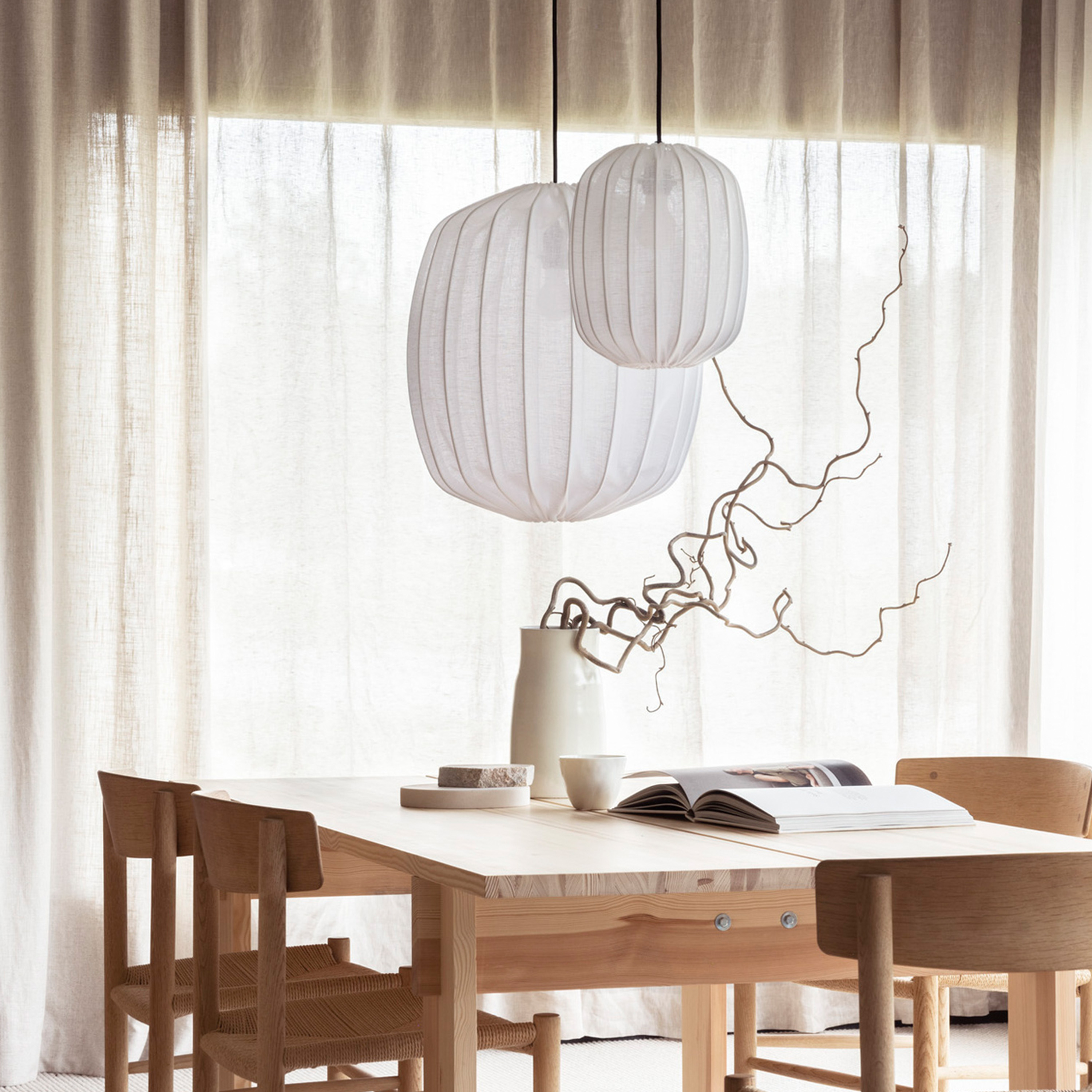 Watt &amp; Veke Prisma Lampskärm Linen White Ø25