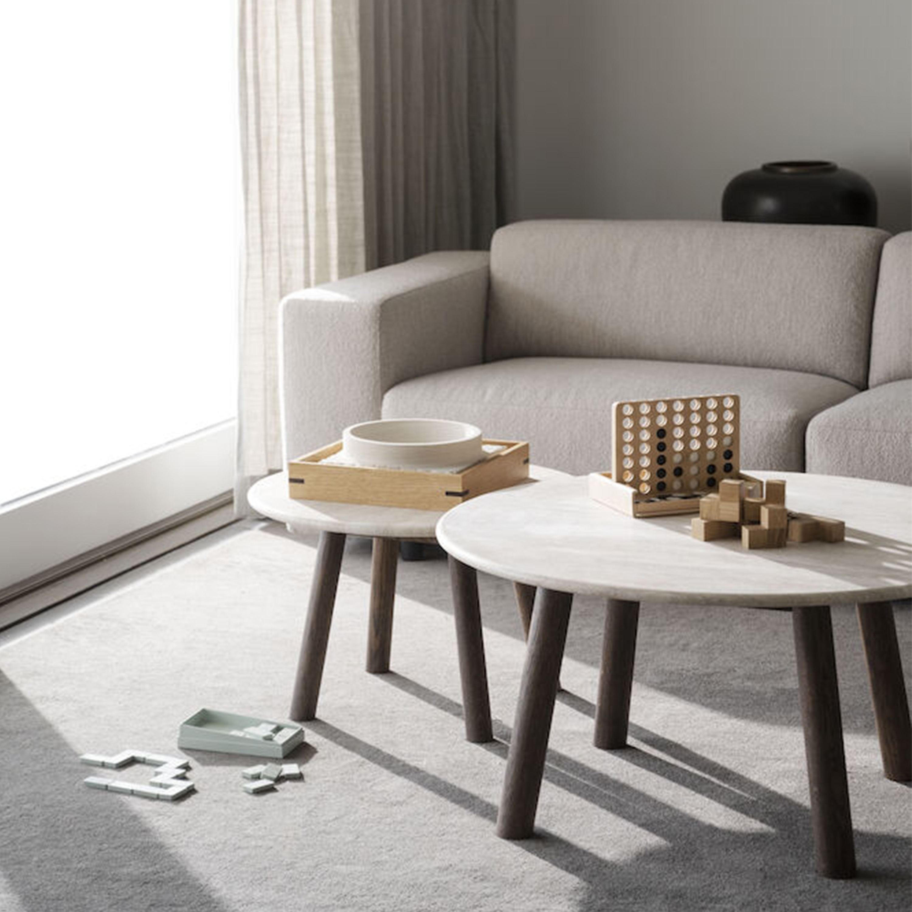 Rowico Home Taransay Soffbord Beige Travertin/Brun Ek Ø90