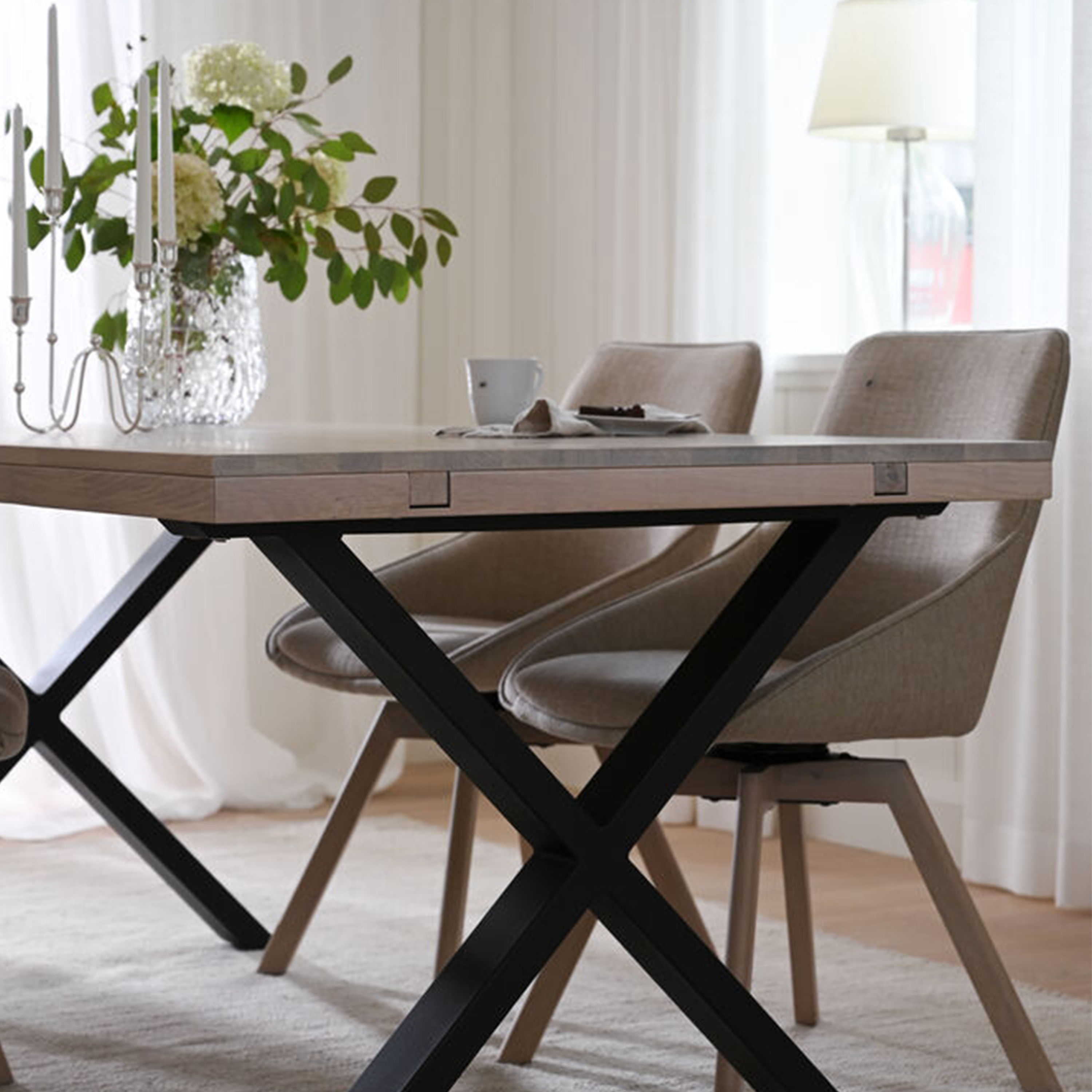 Rowico Home Alison Matstol Ljusbeige/Vitpigmenterad