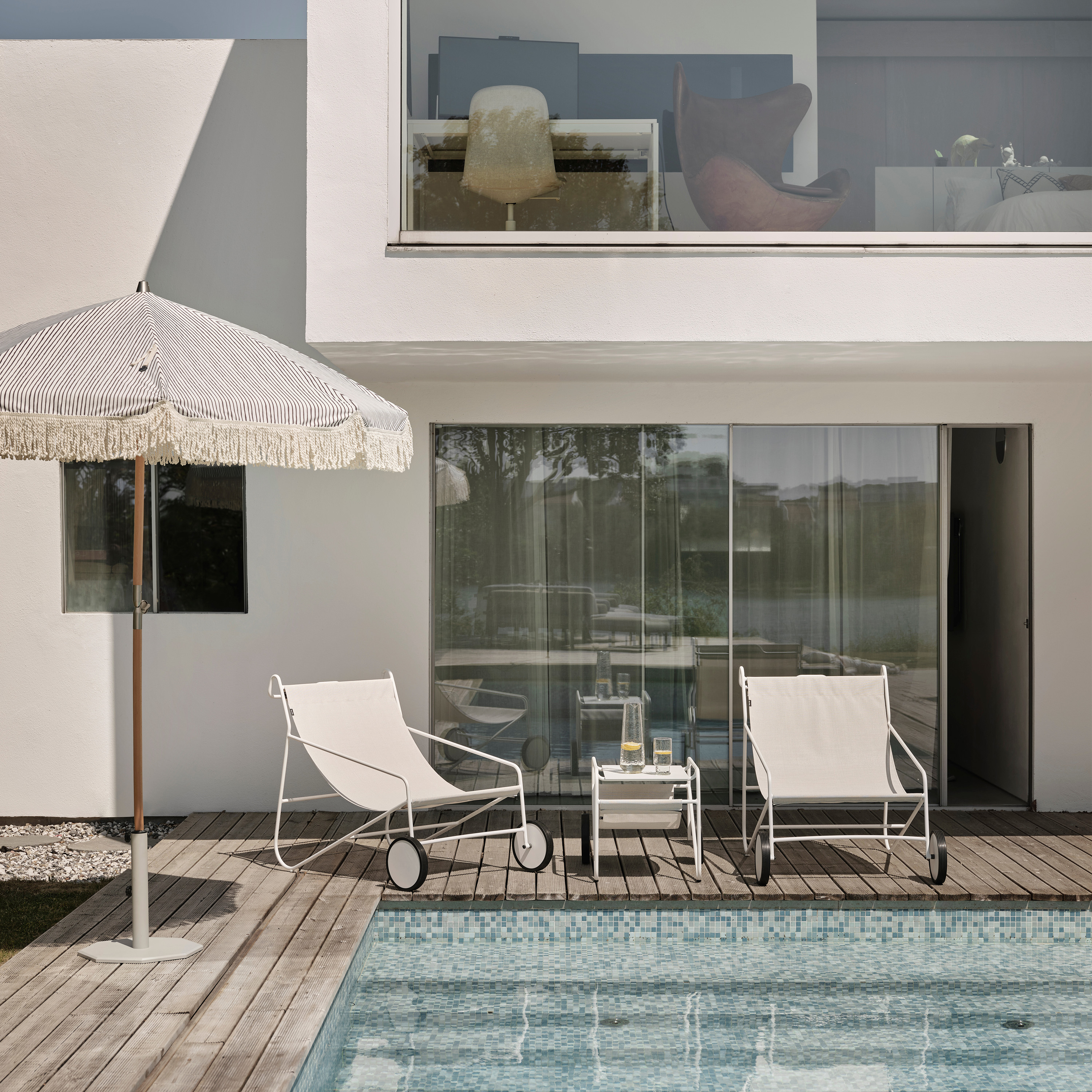 Brafab Poul Loungefåtölj Vit