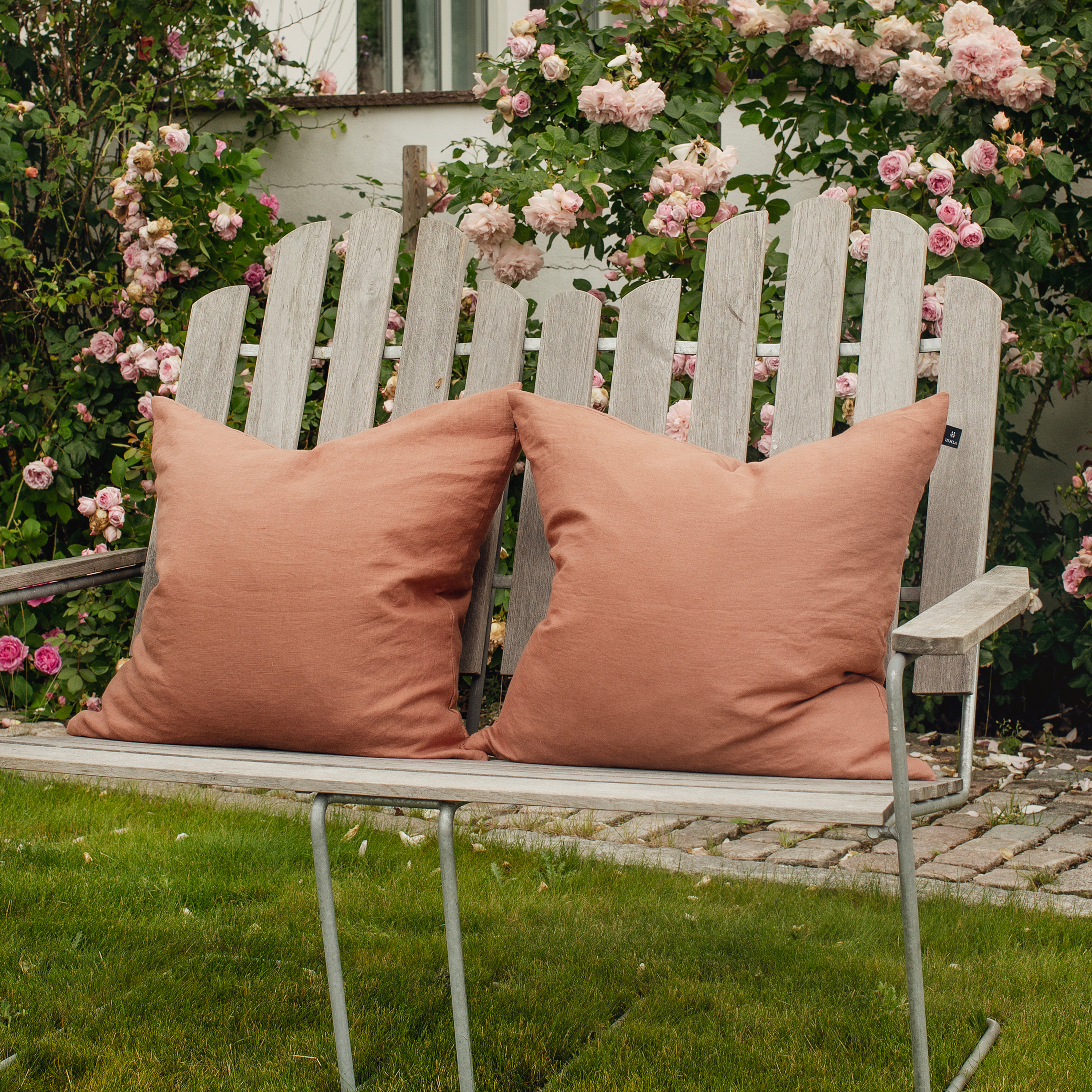 Himla Sunshine Putetrekk Lin Grounded 60x60