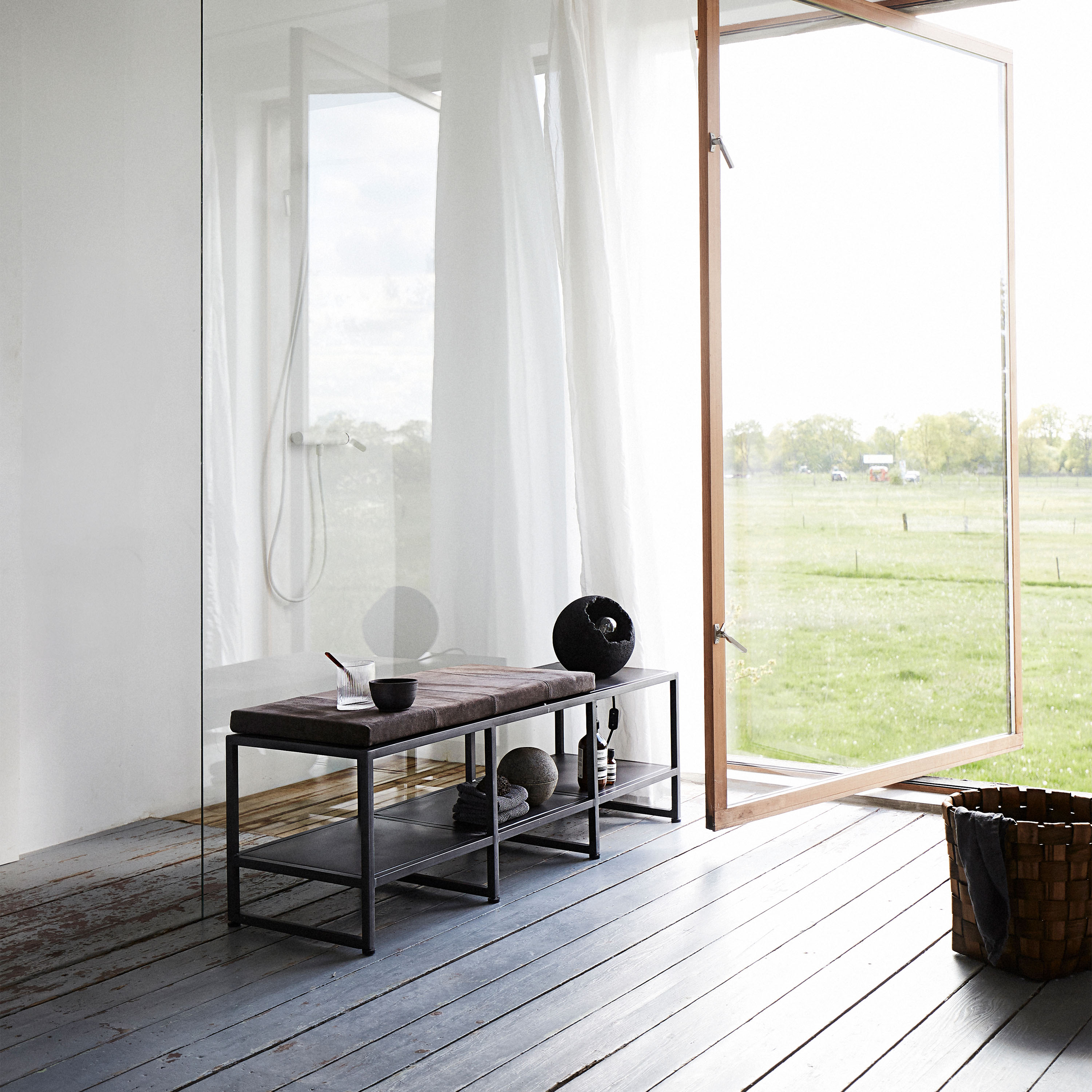 Muubs Bronx Bänk Black Iron Large