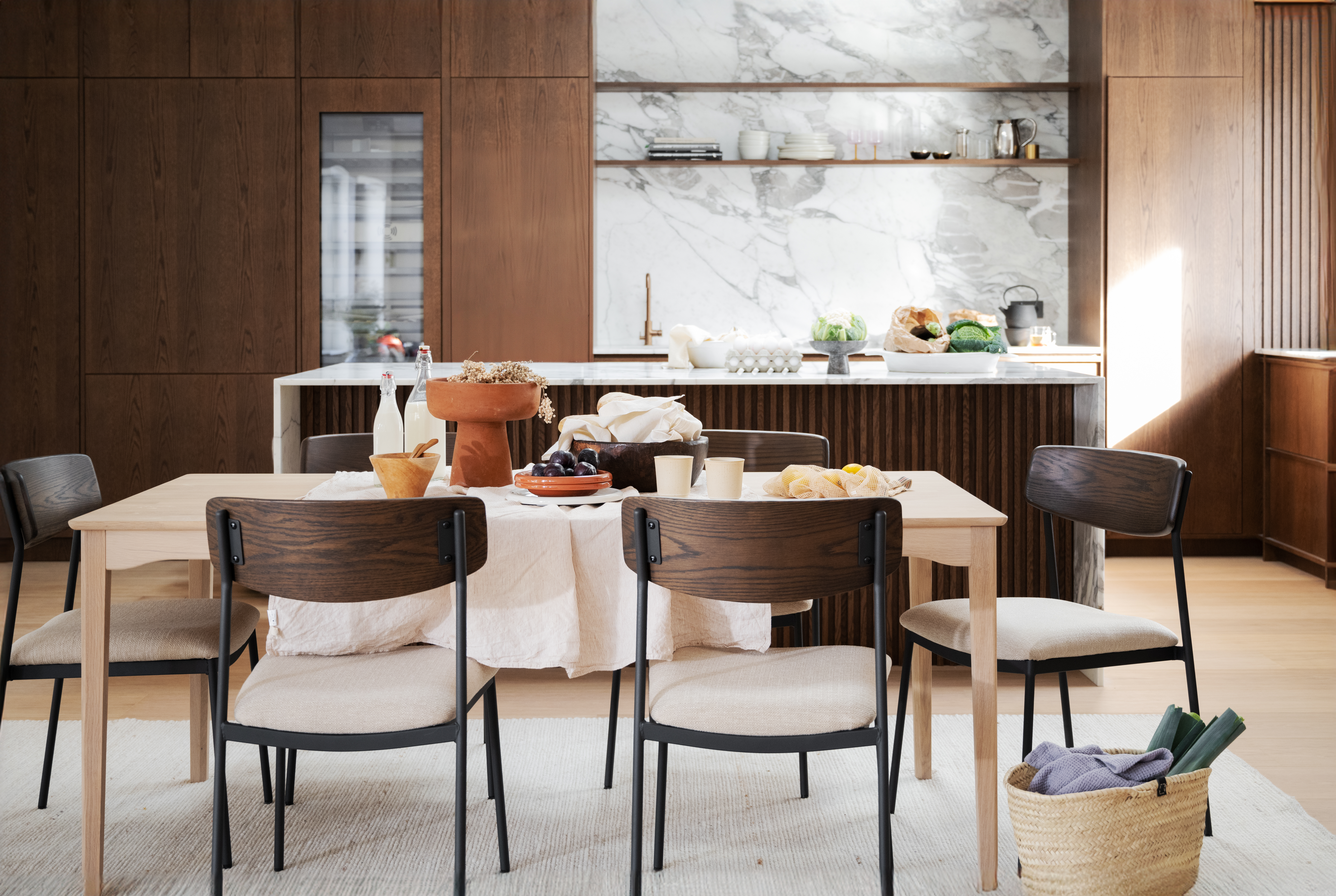 Rowico Home Maymont Esszimmerstuhl Braune Eiche/Hellbeige/Schwarz