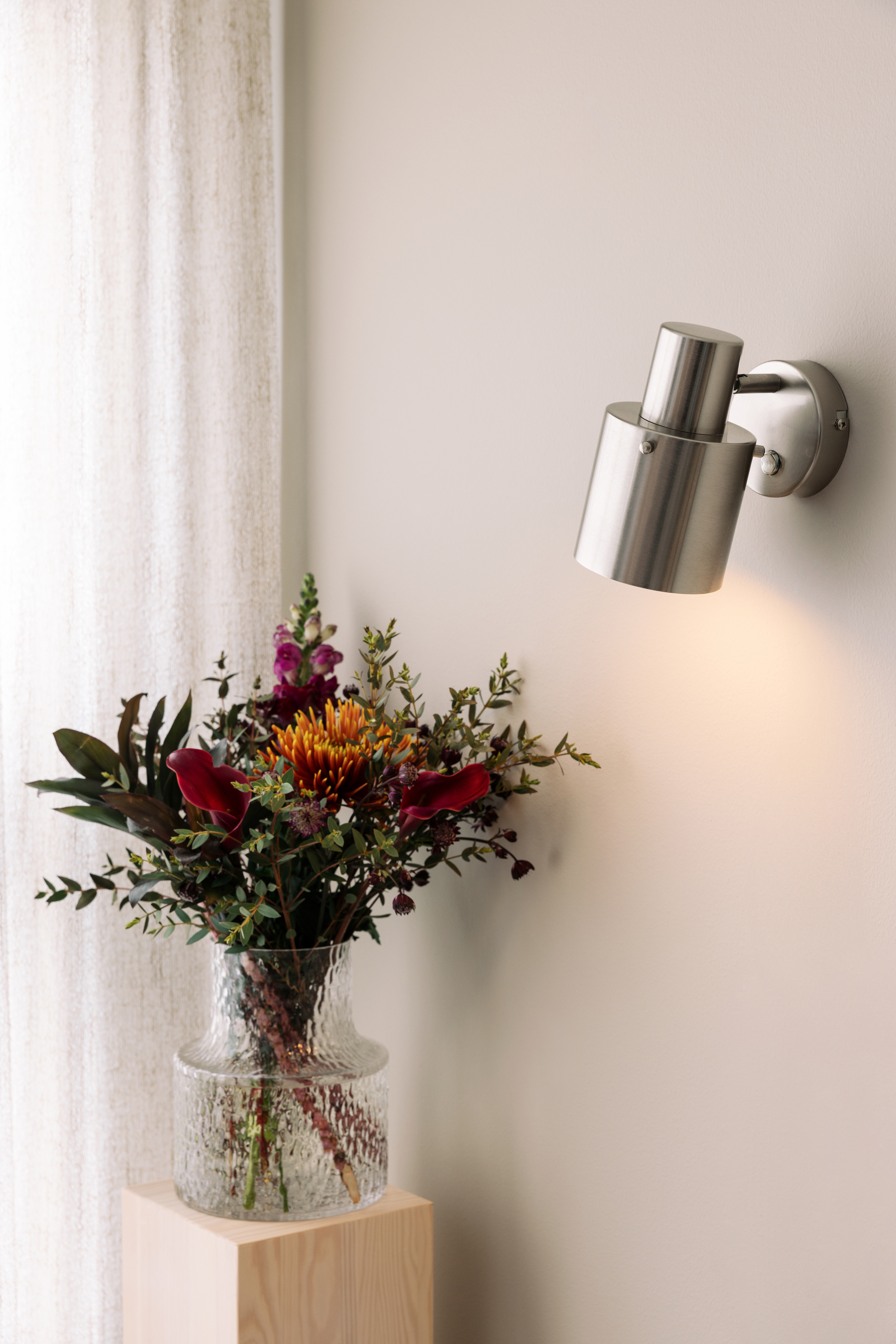 Globen Lighting Clark Wandleuchte Gebürsteter Stahl 1