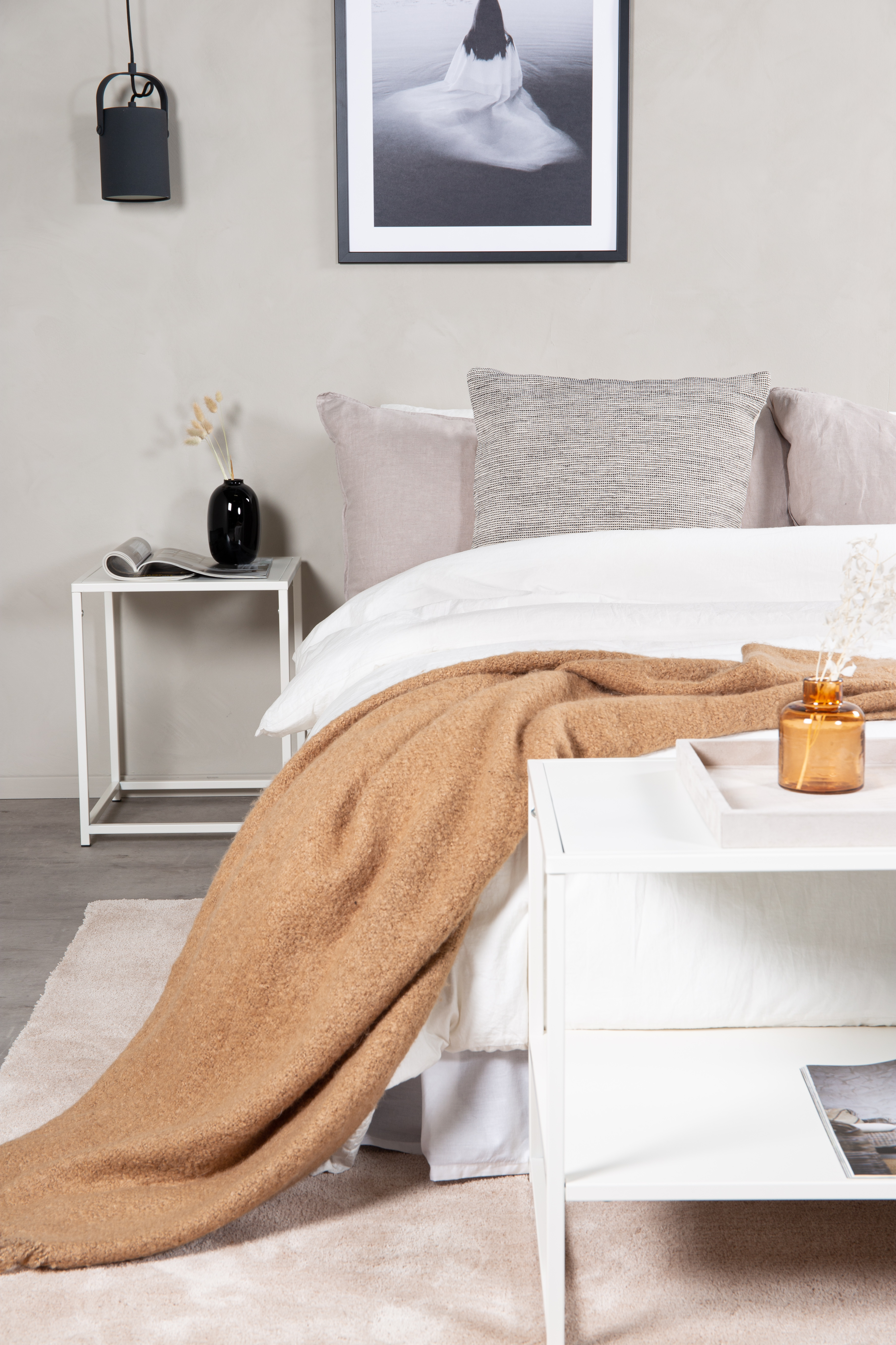 Venture Home Evin Sidobord Vit 46cm