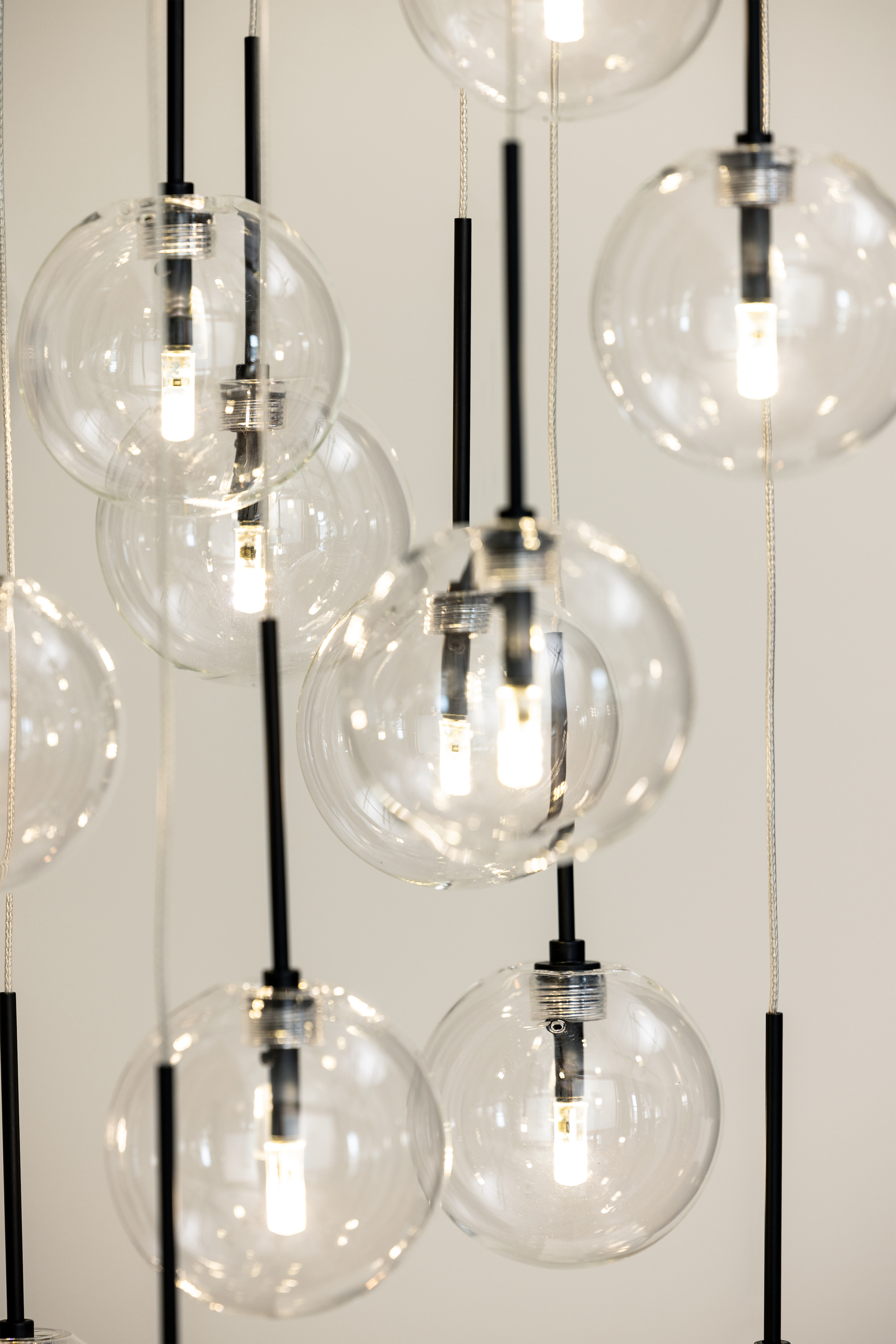 Globen Lighting Skyfall Kattokruunu Klar/Musta