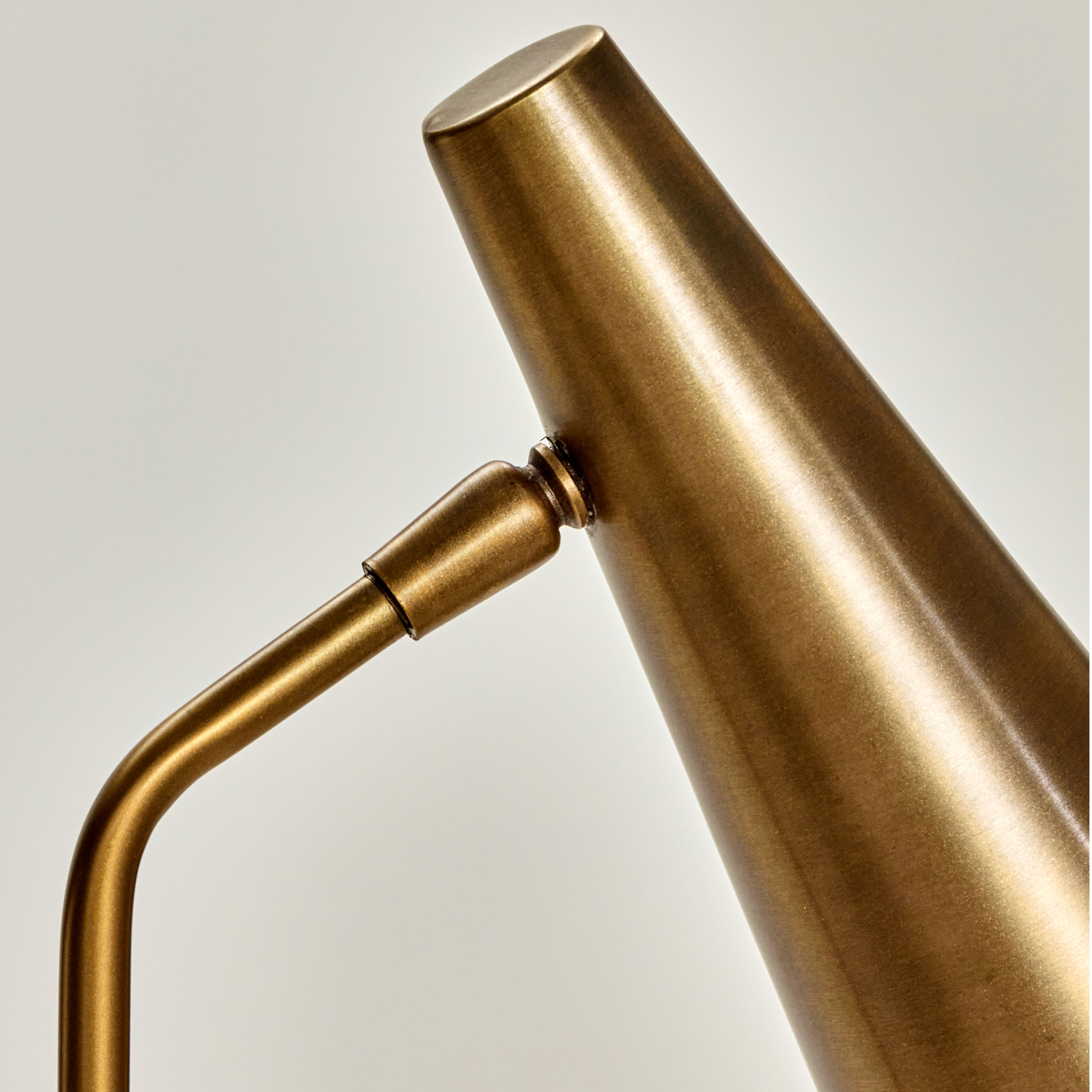 House Doctor Precise Bordlampe Messing