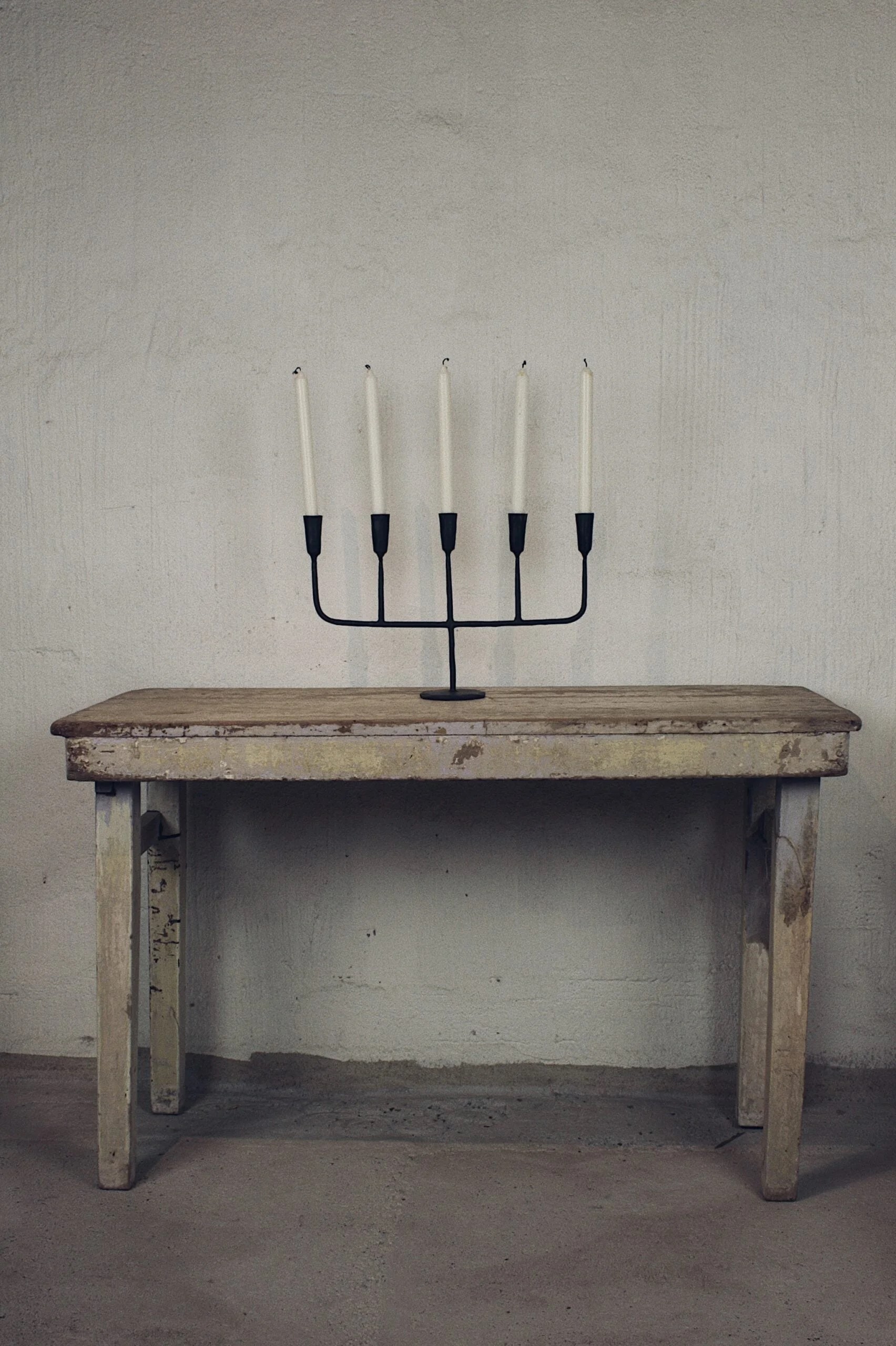 Olsson &amp; Jensen Ina 5-Armad Ljusstake Svart 31cm