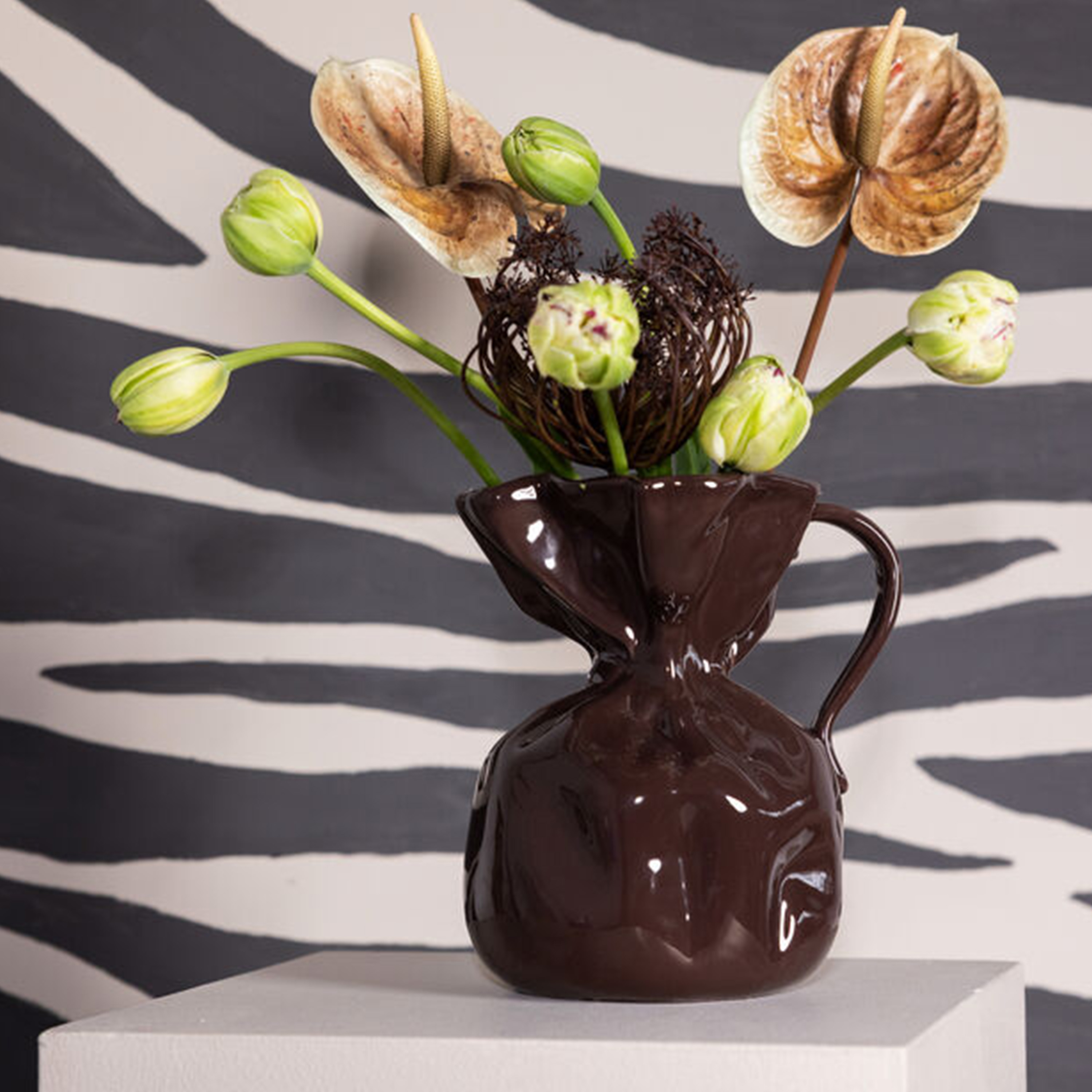 Byon Crumple Vase/Kanne Brun 26 cm