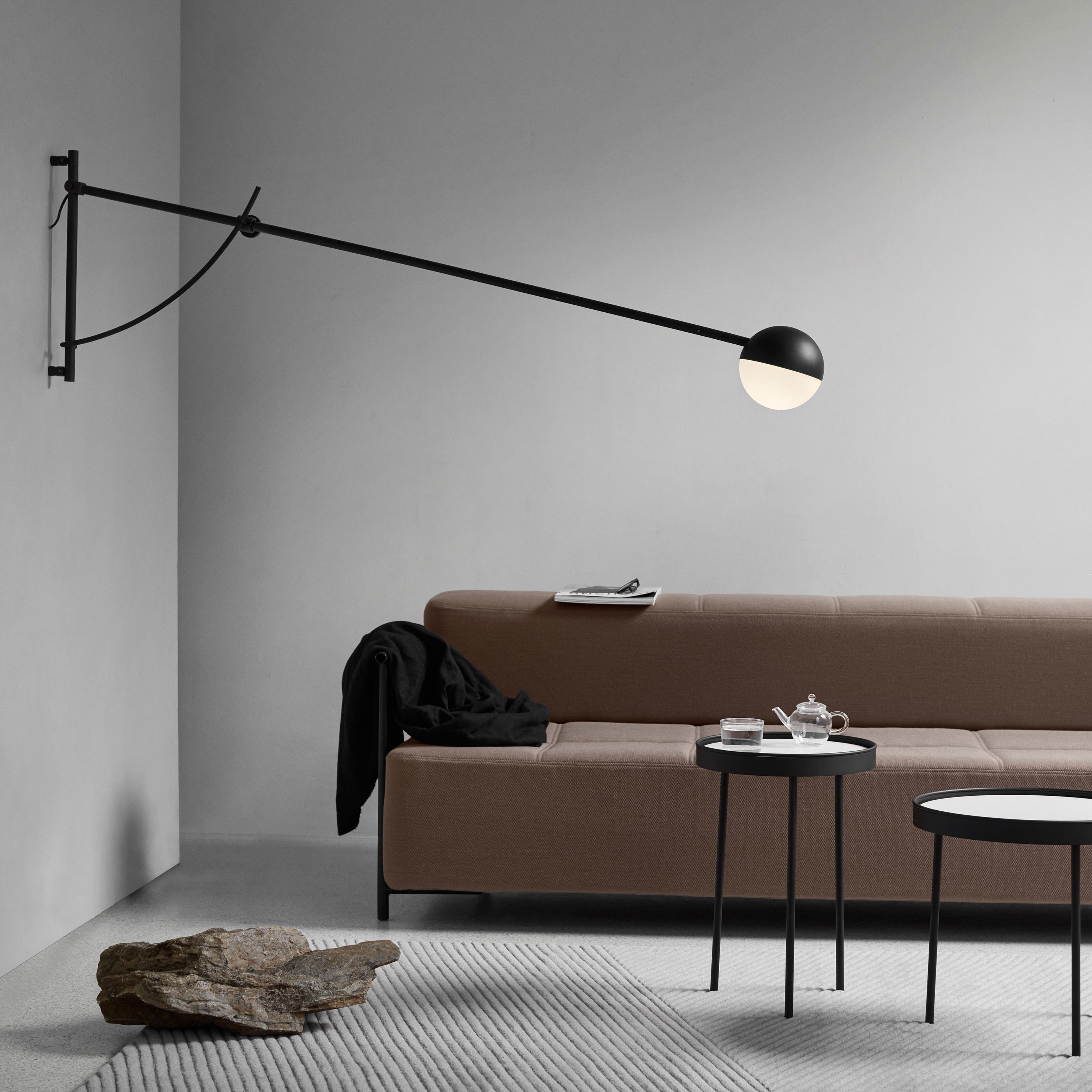 Northern Balancer Vegglampe Black