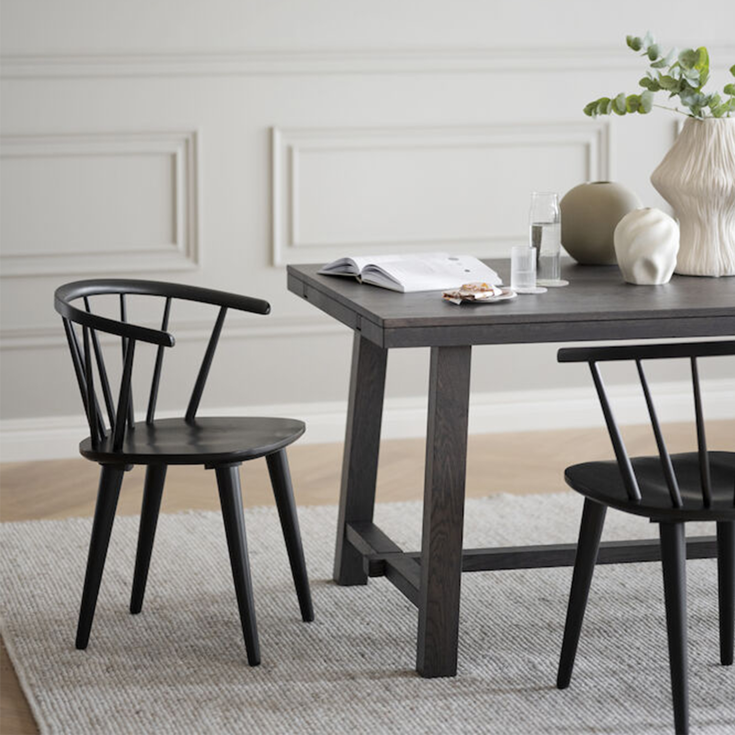 Rowico Home Carmen Matstol Svart