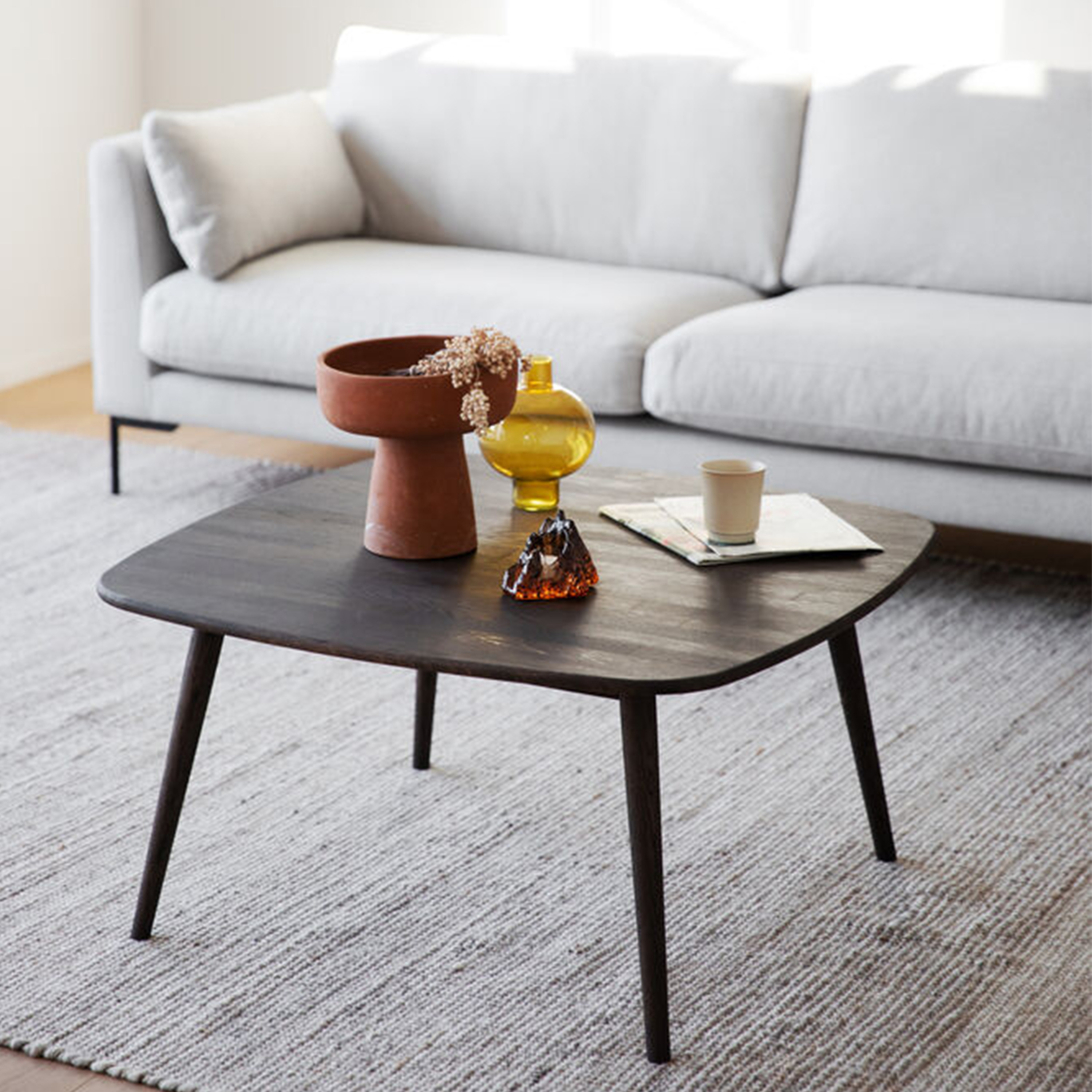 Rowico Home Tompkins Soffbord Brun 90x90cm