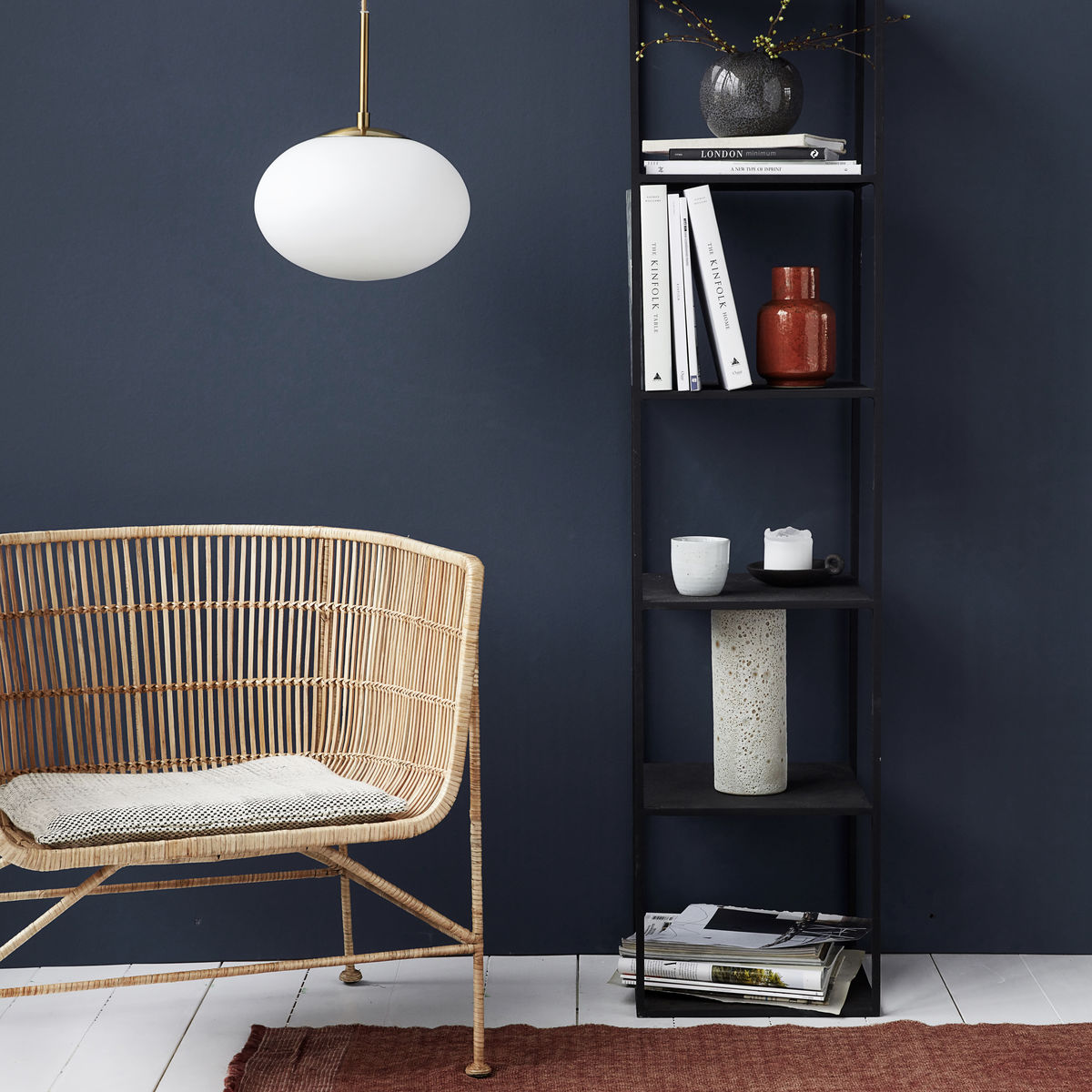 House Doctor Glob Taklampa Mässing/Vit