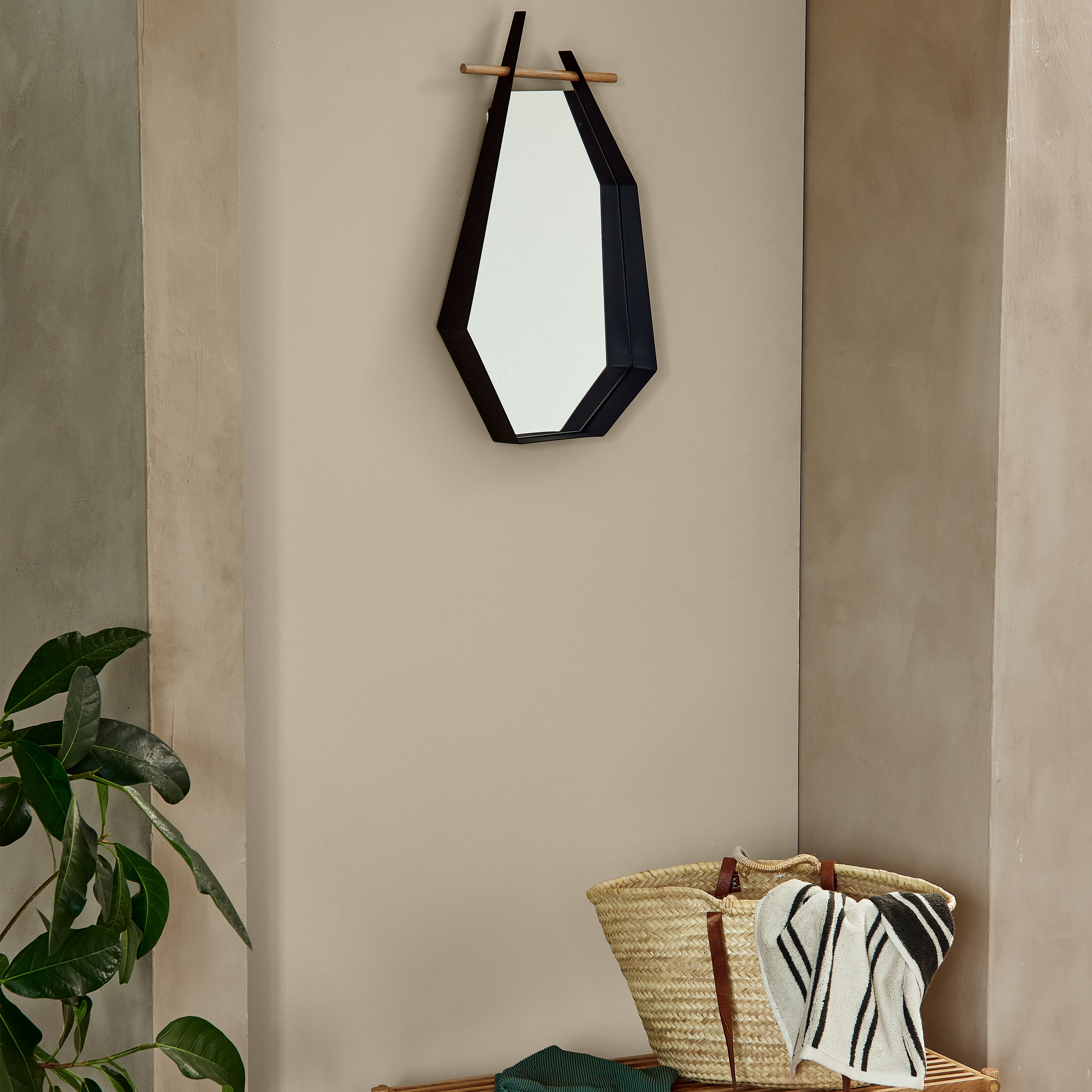Andersen Furniture Edge Spegel Powder Coated Metal Black