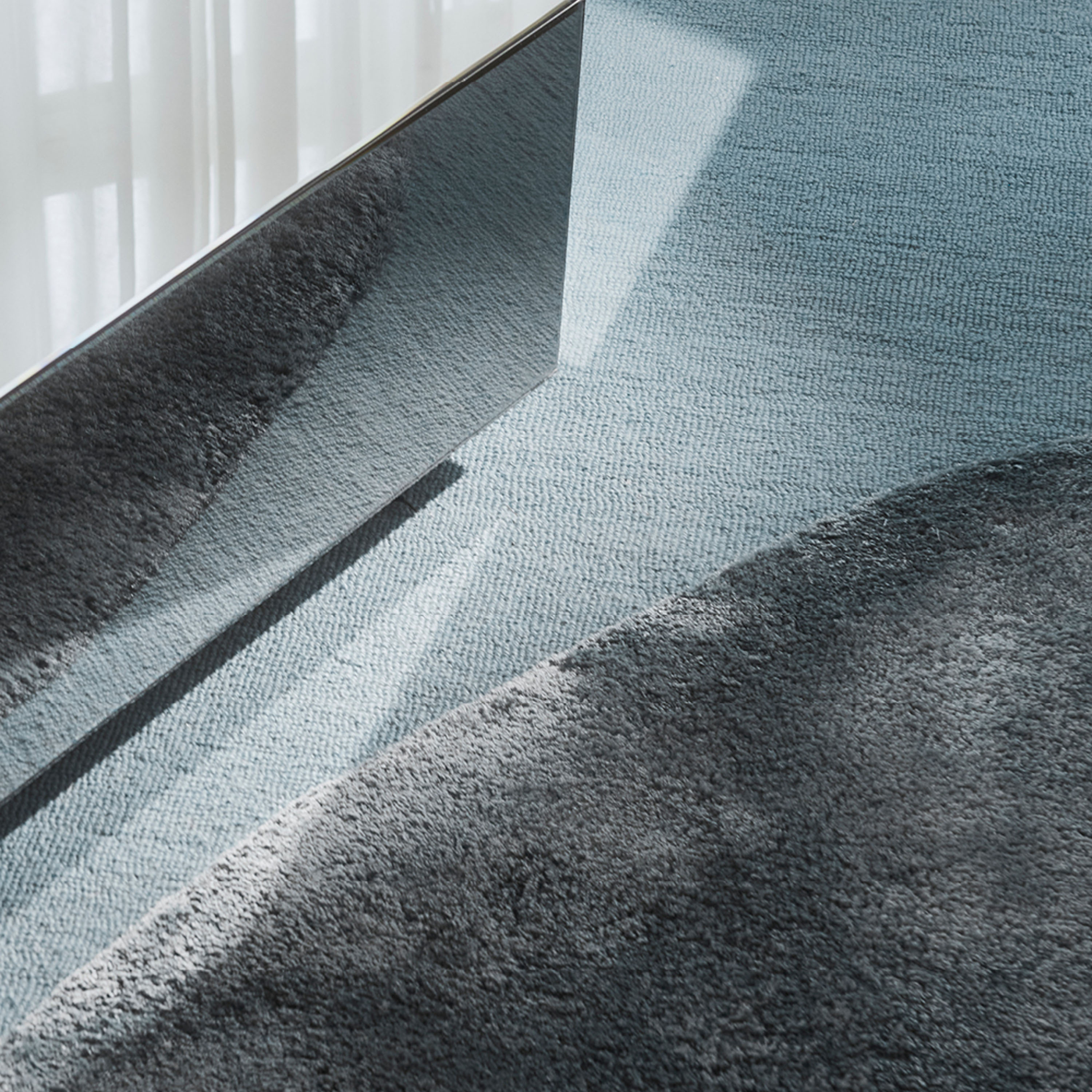 AYTM Mola Viskoosimatto Dusty Blue 195x142