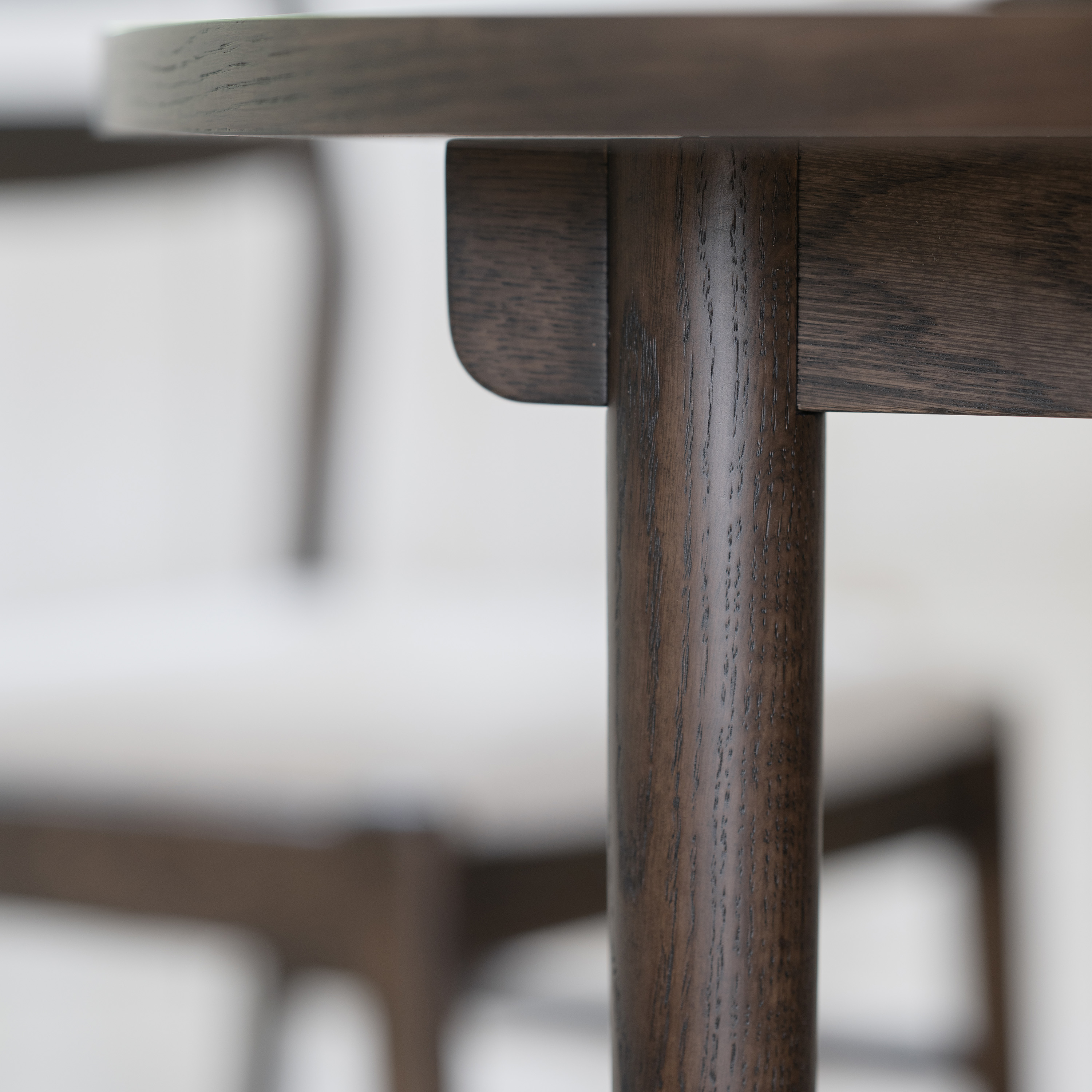 Rowico Home Fairmount Matbord Runt Beige/Brun Ek Ø120