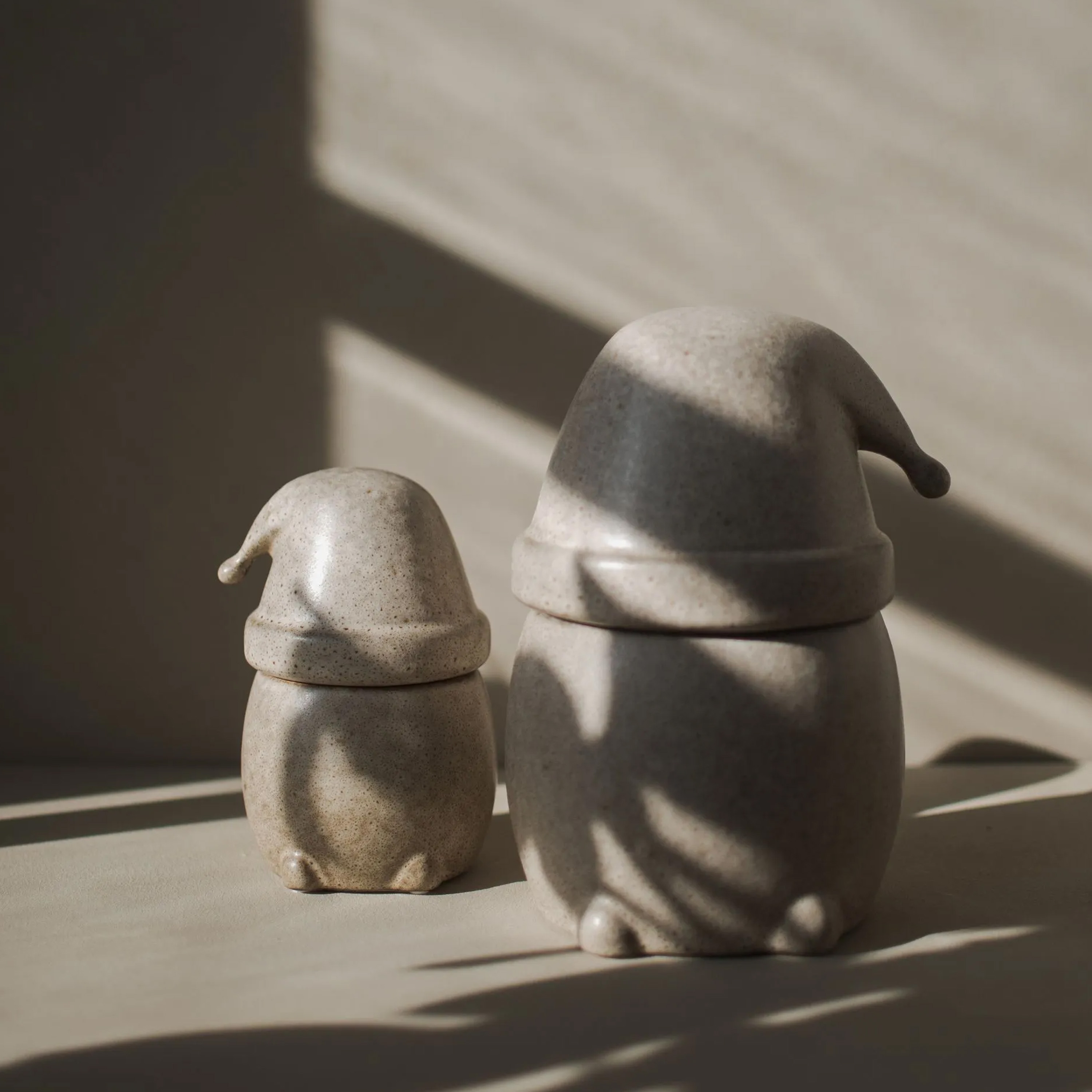 DBKD Eating Santa Voi Beige Small