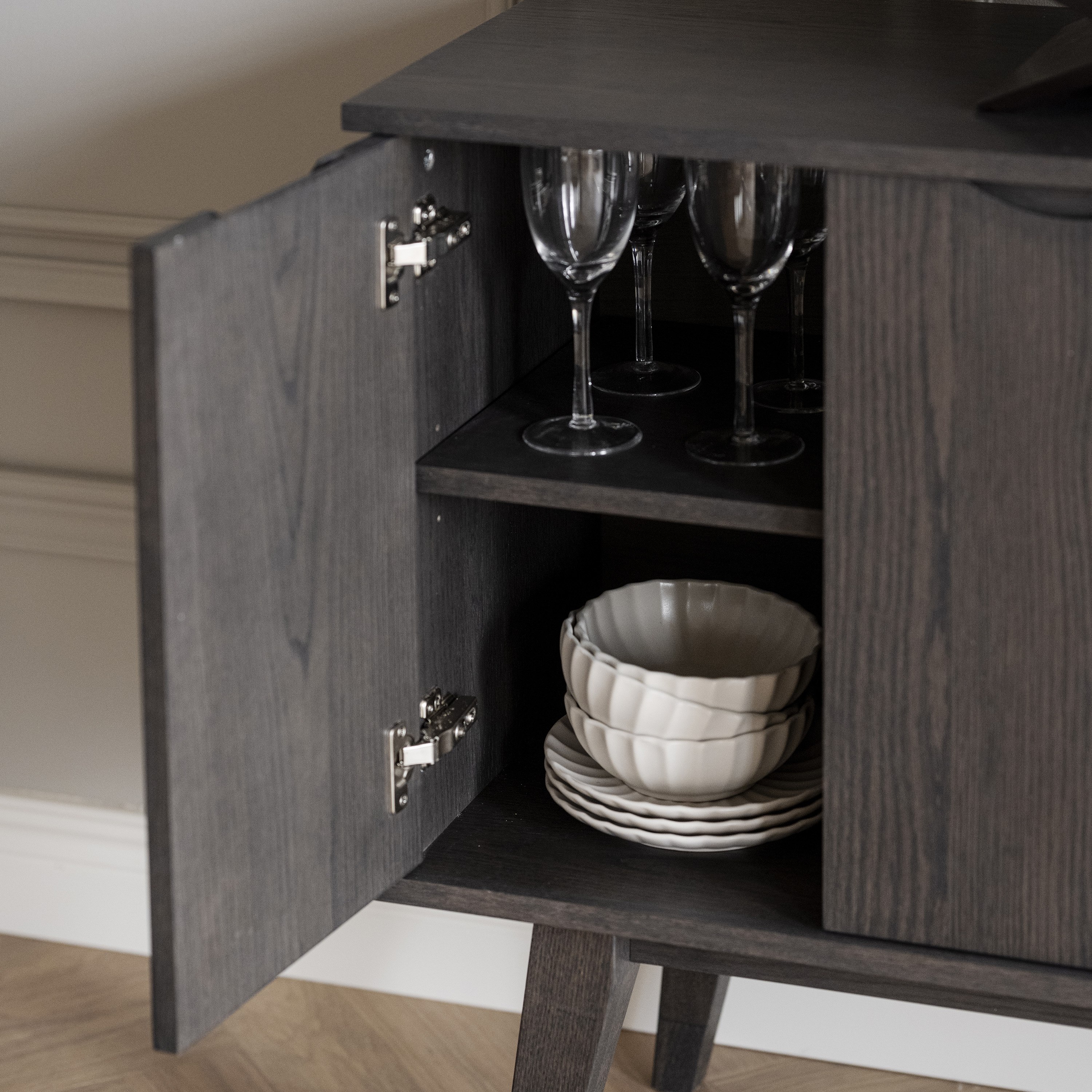 Rowico Home Filippa Sideboard Dunkelbraun 150cm