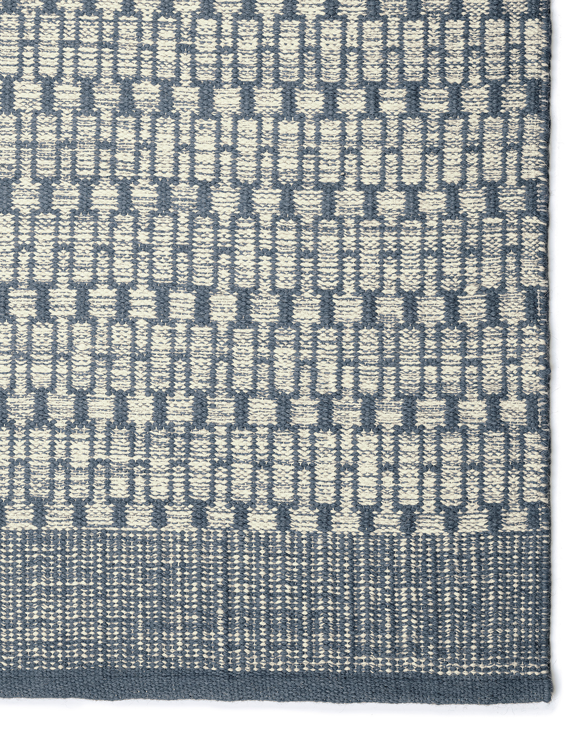 Chhatwal &amp; Jonsson Mahi Ullmatta Off White/Blue 200x300