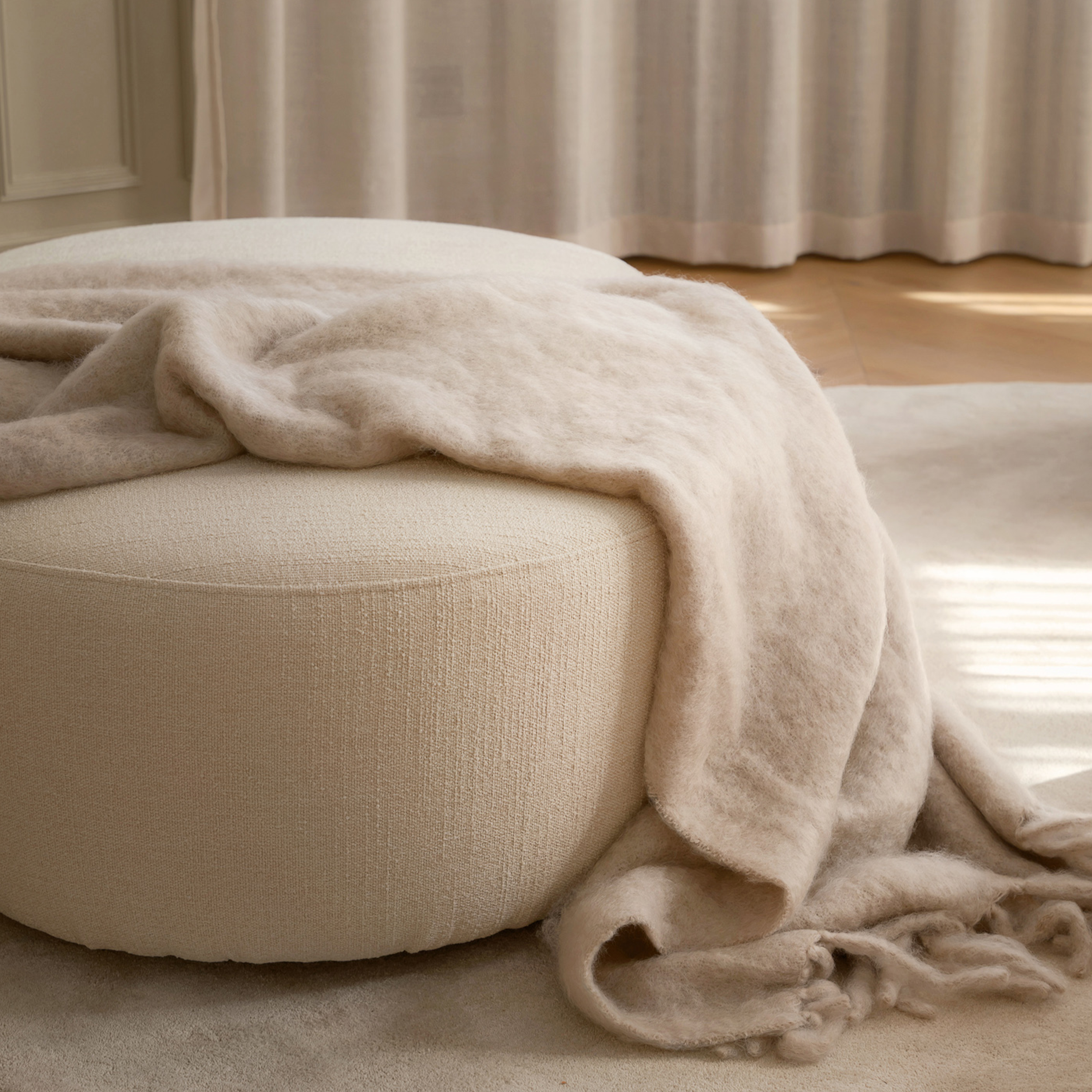 Sleepo Collection Moon Sittpuff Bouclé Beige 80cm