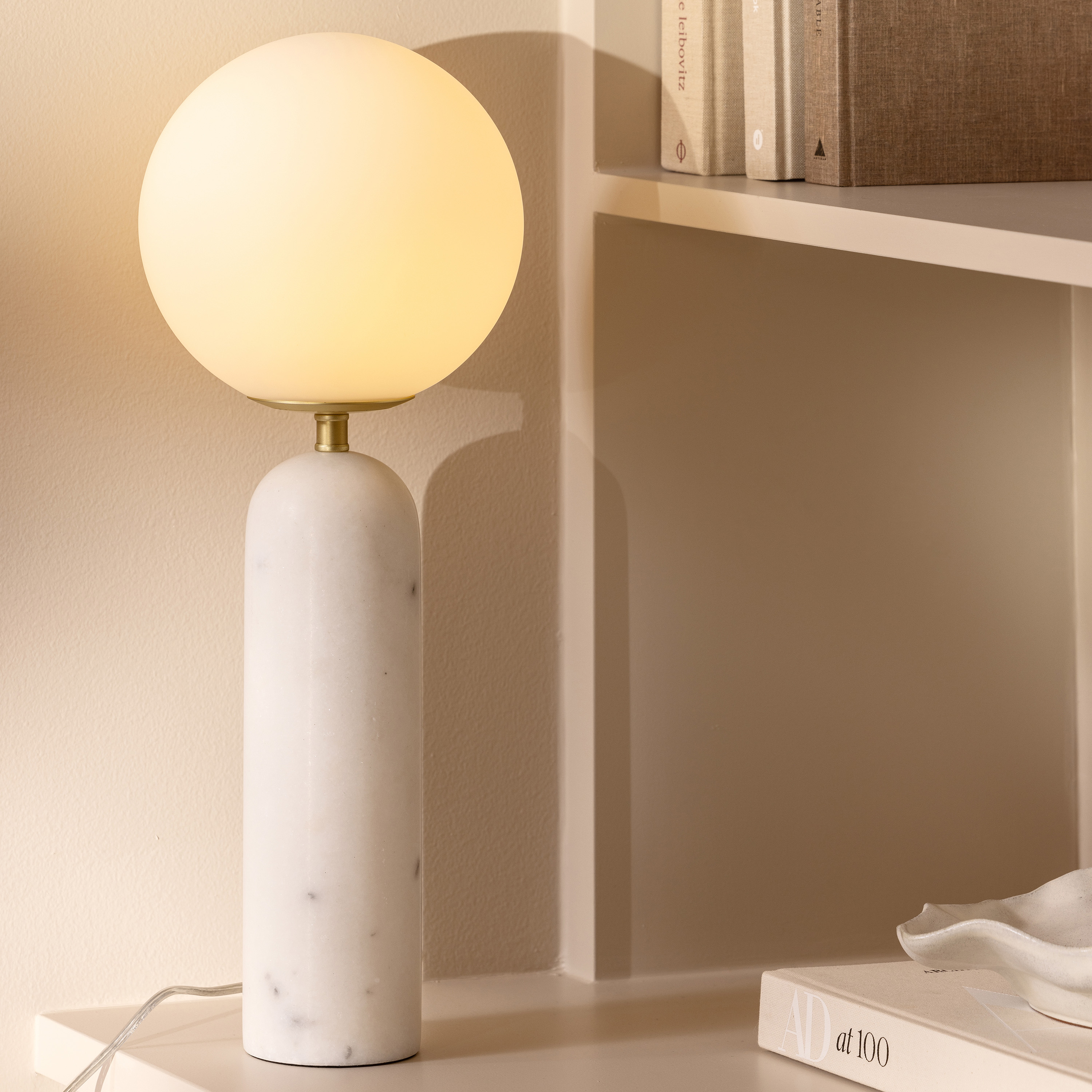 Globen Lighting Torrano Bordslampa Vit