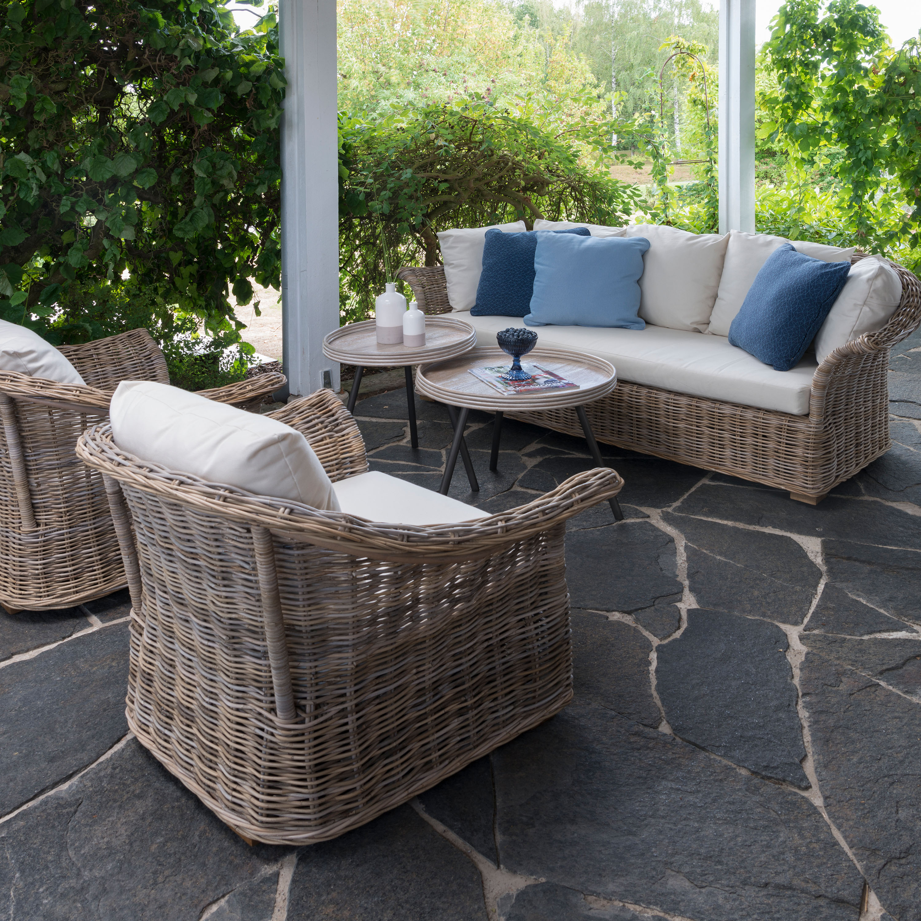 Hillerstorp Leicester Sidobord Mangoträ Ø50