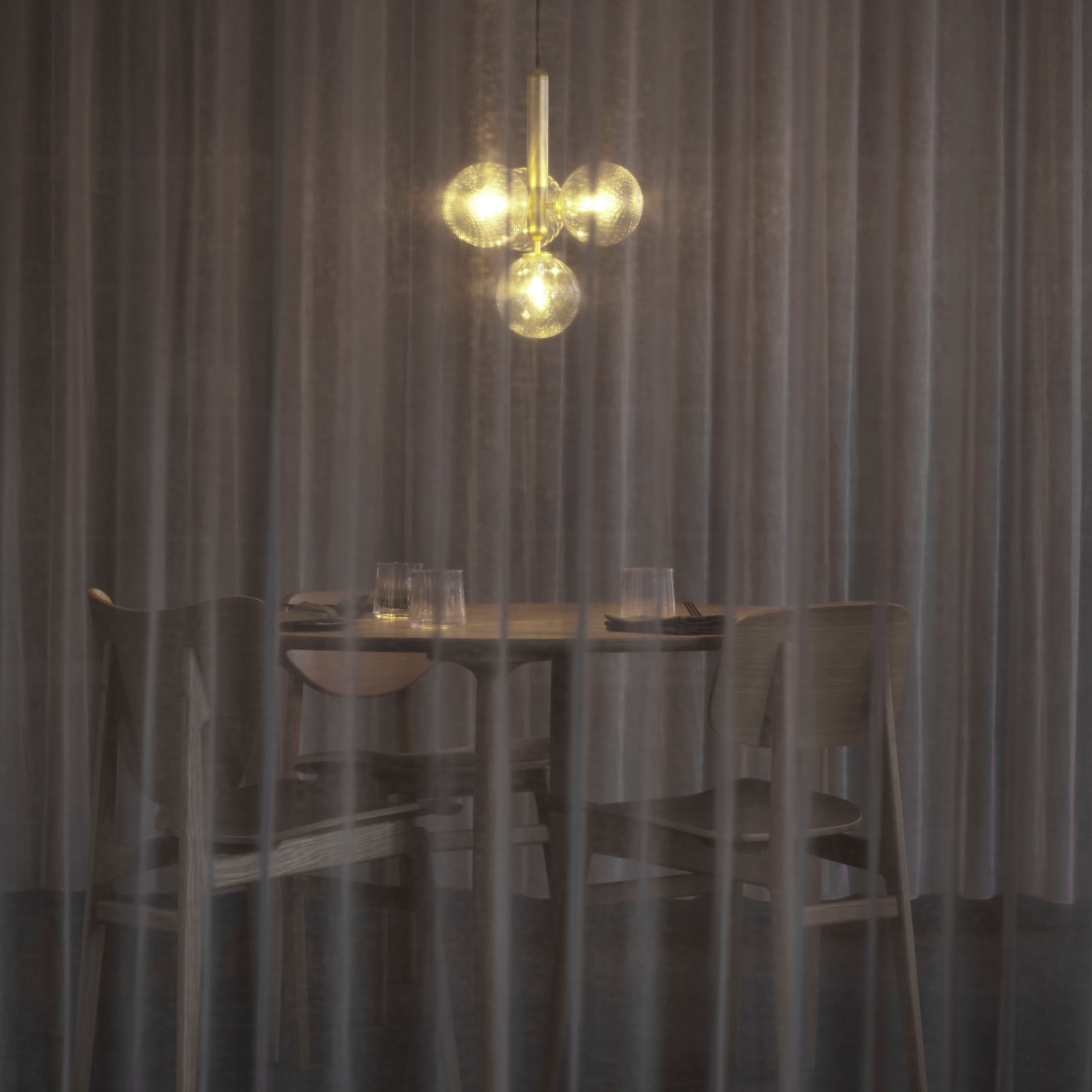 Nuura Miira 4 Taklampa Brass/Optic Clear Ø38