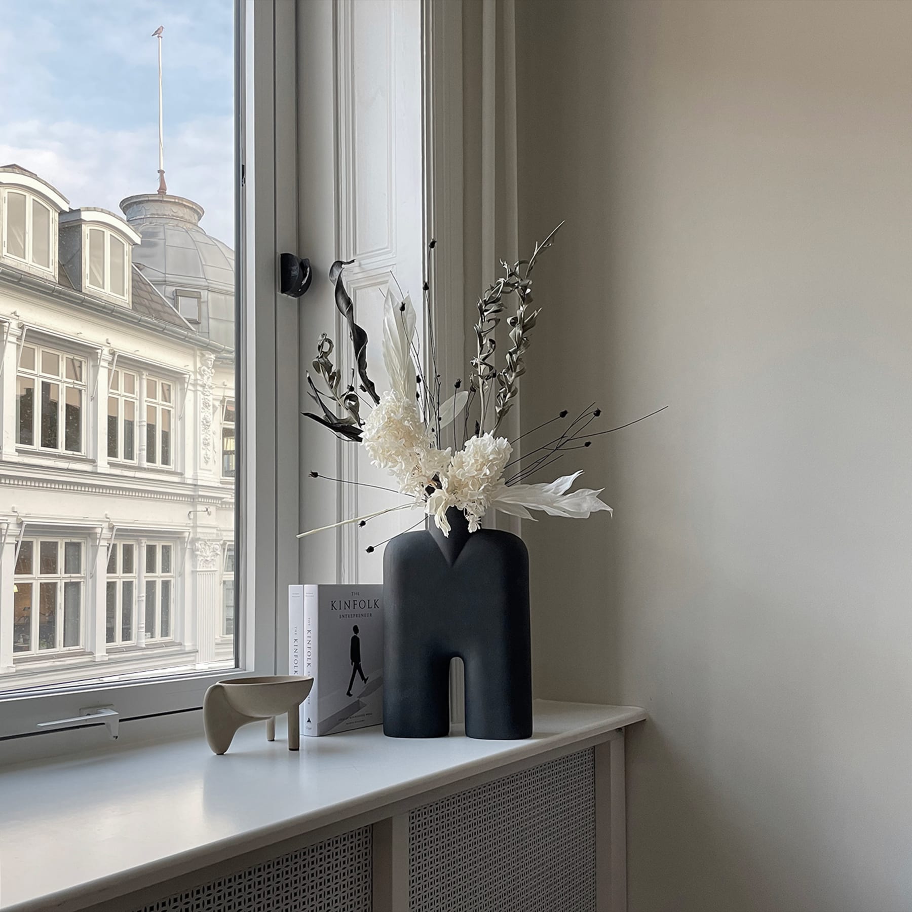 101 Copenhagen Cobra Tall Hoher Vase Schwarz Mittelgroß