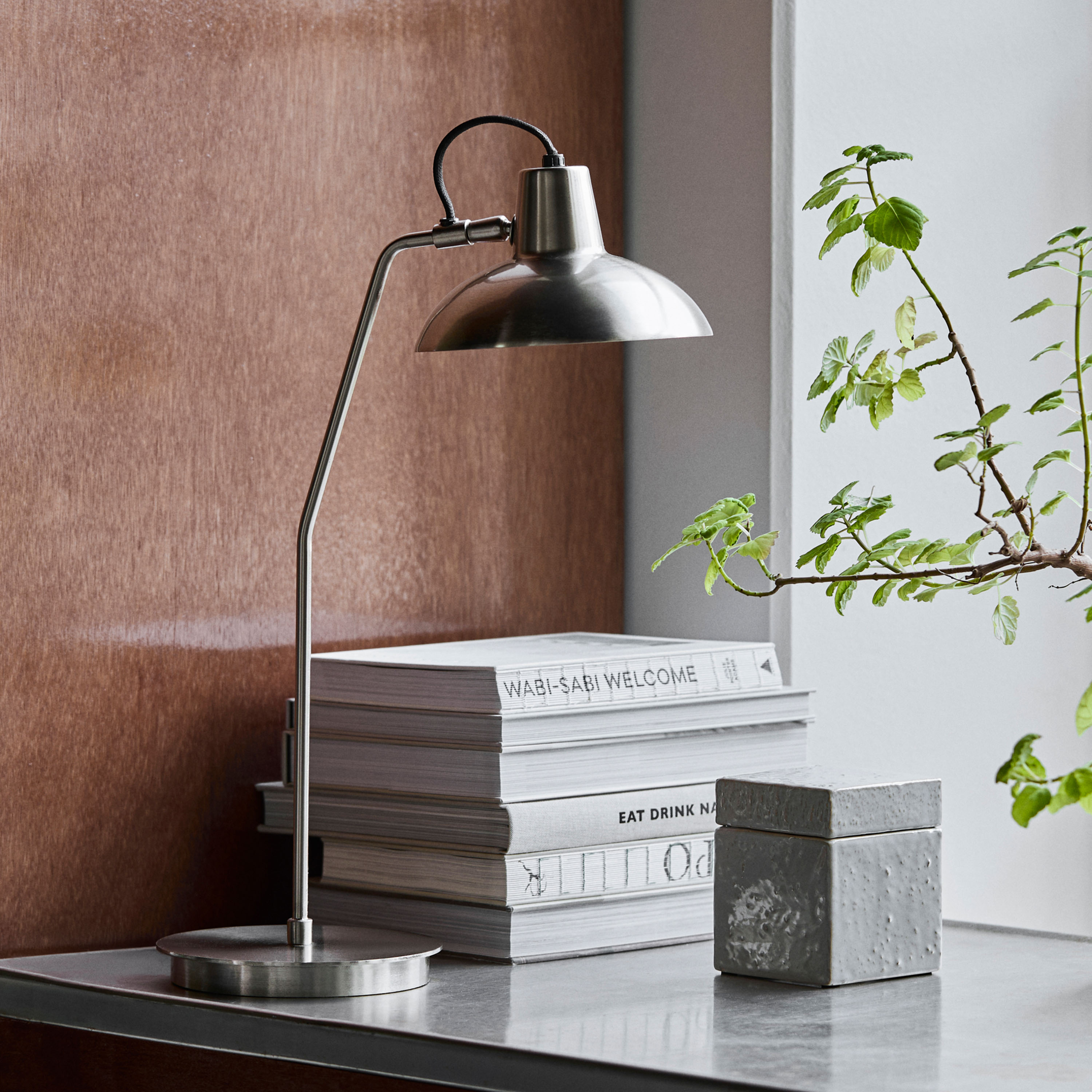 House Doctor Desk Bordlampe Brushed Silver Finish
